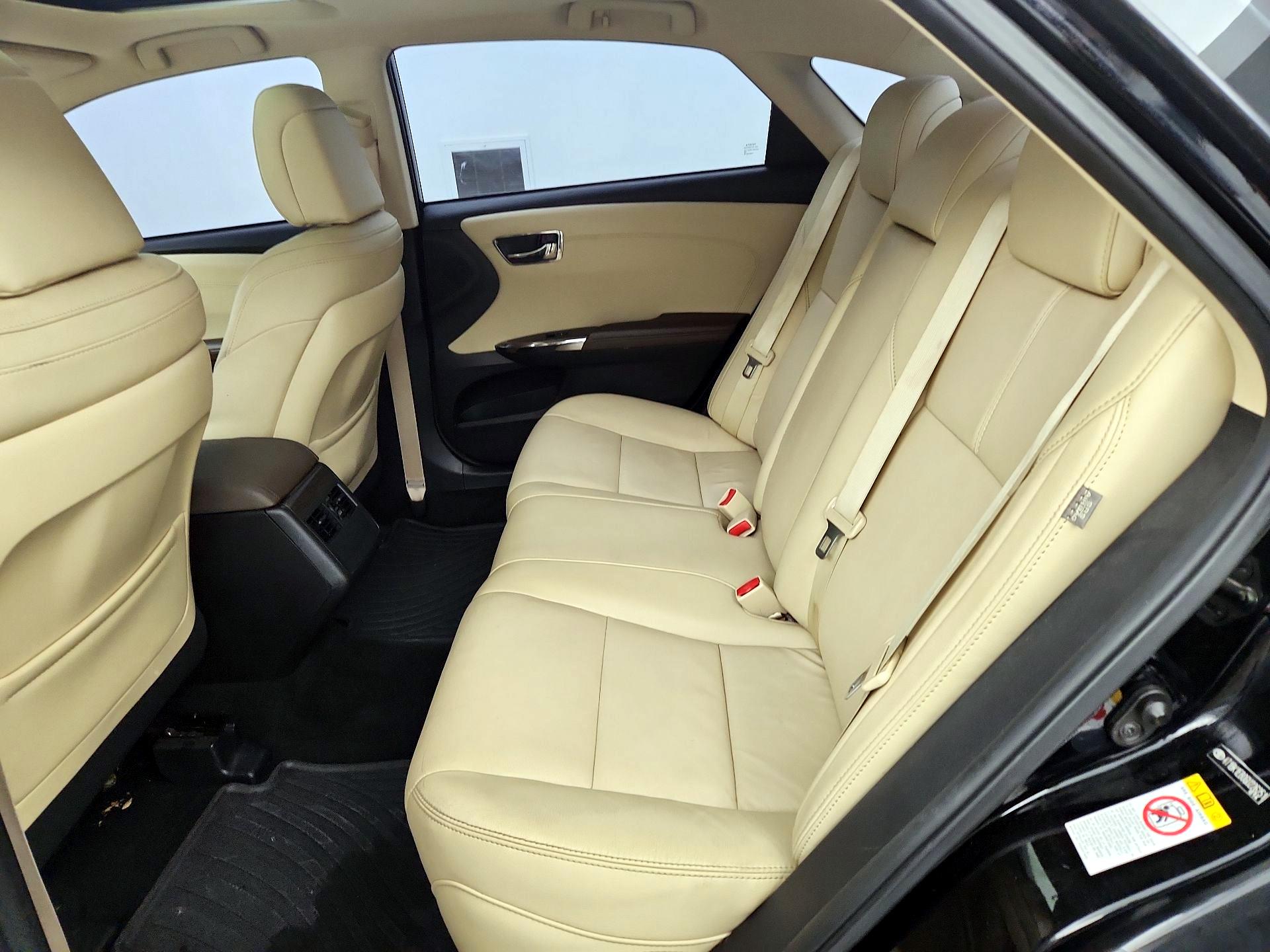 Thumbnail: 2016 Toyota Avalon - 20