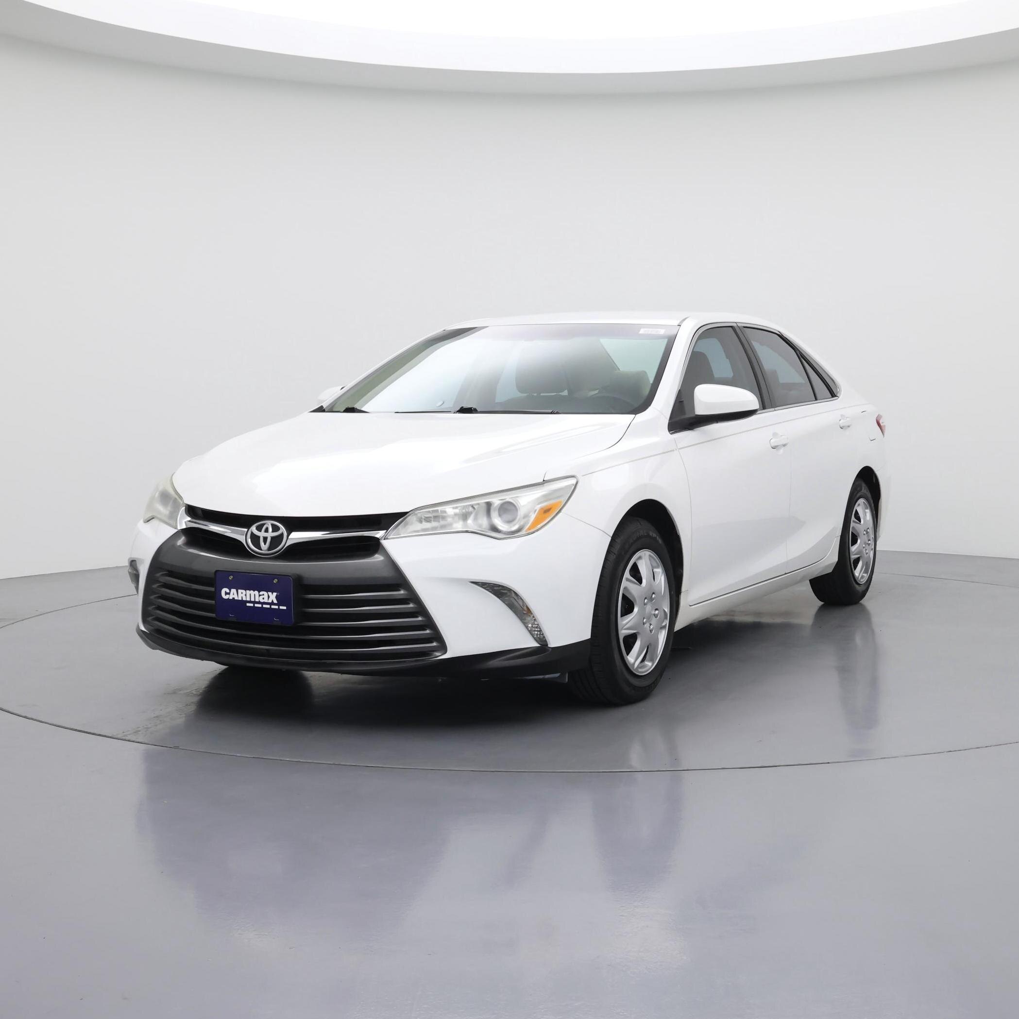 Thumbnail: 2016 Toyota Camry - 4