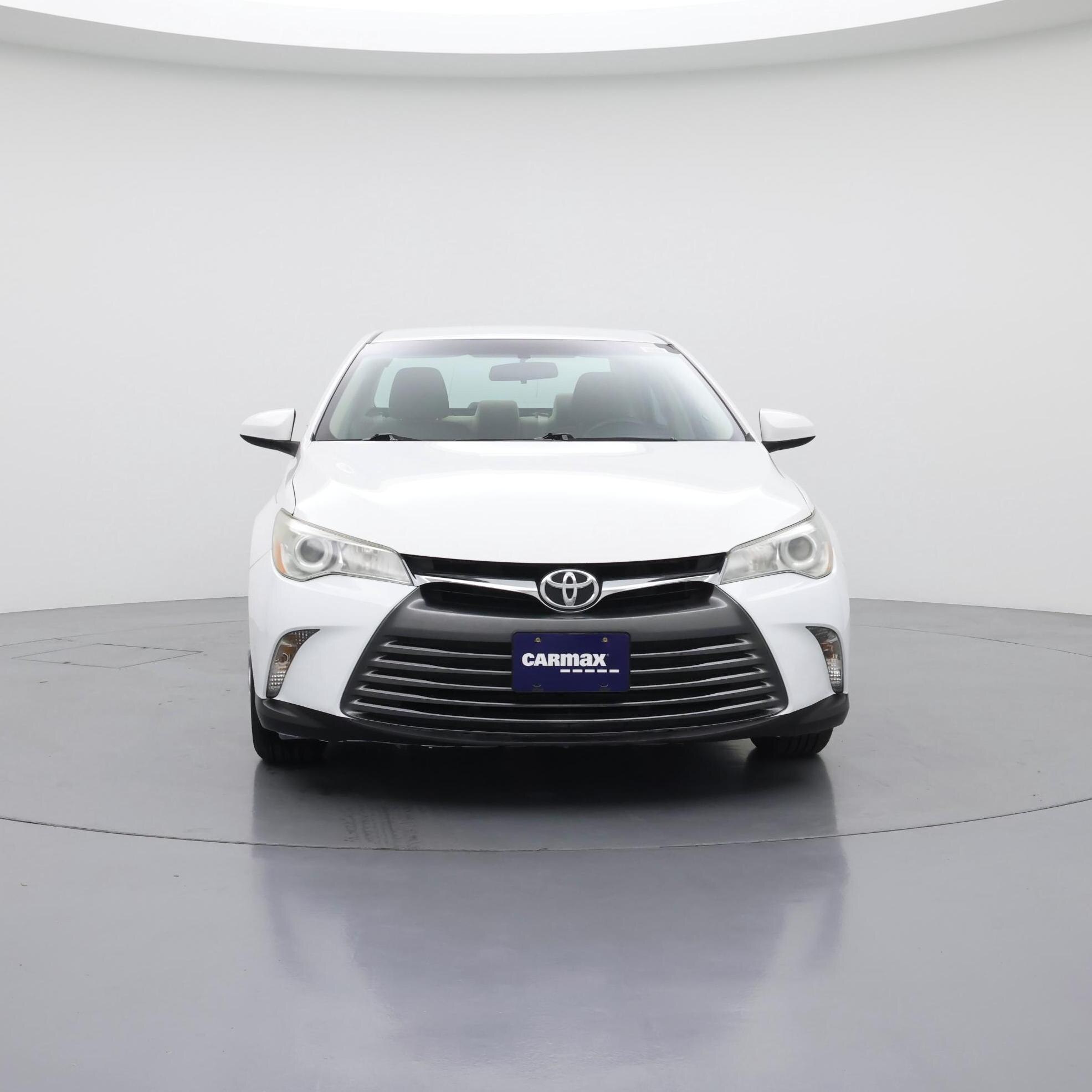 Thumbnail: 2016 Toyota Camry - 5