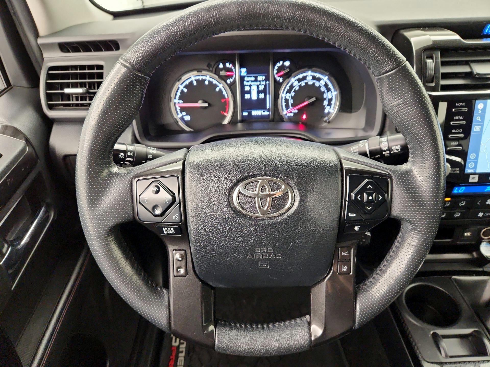 Thumbnail: 2021 Toyota 4Runner - 10