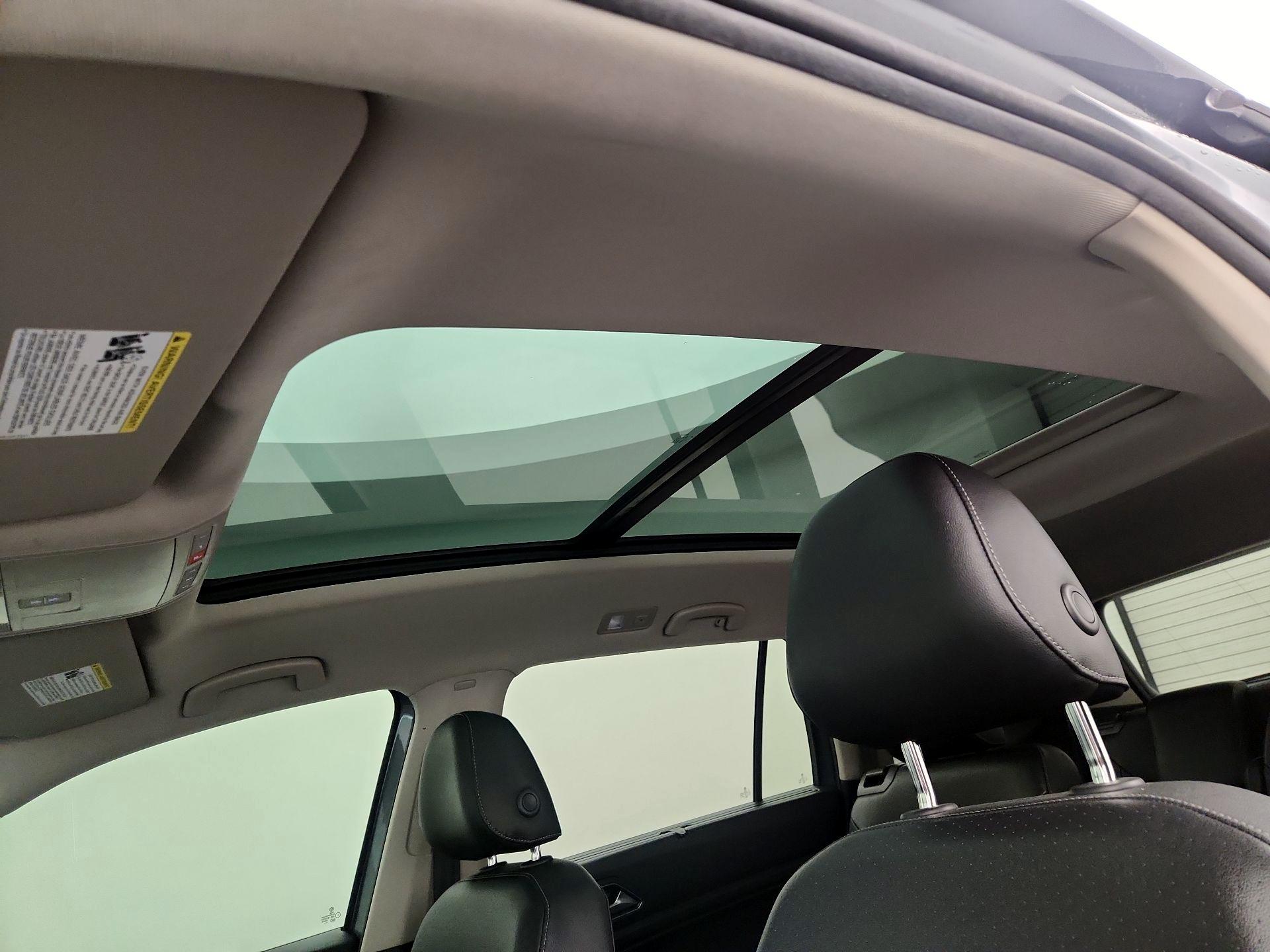 Thumbnail: 2019 Volkswagen Atlas - 19
