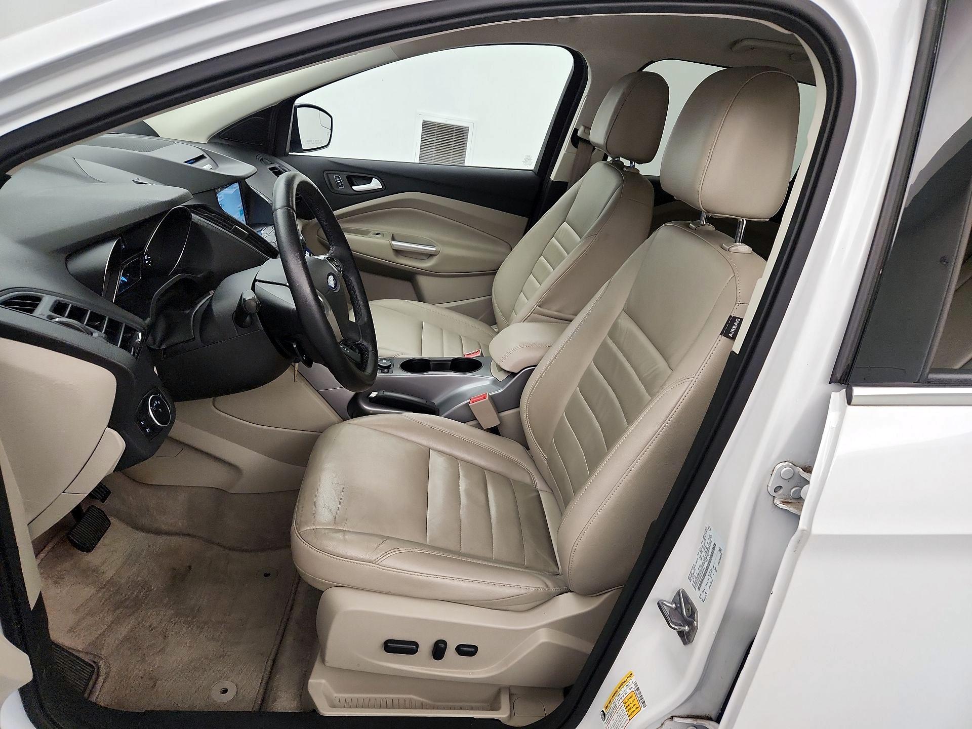 Thumbnail: 2016 Ford Escape - 11