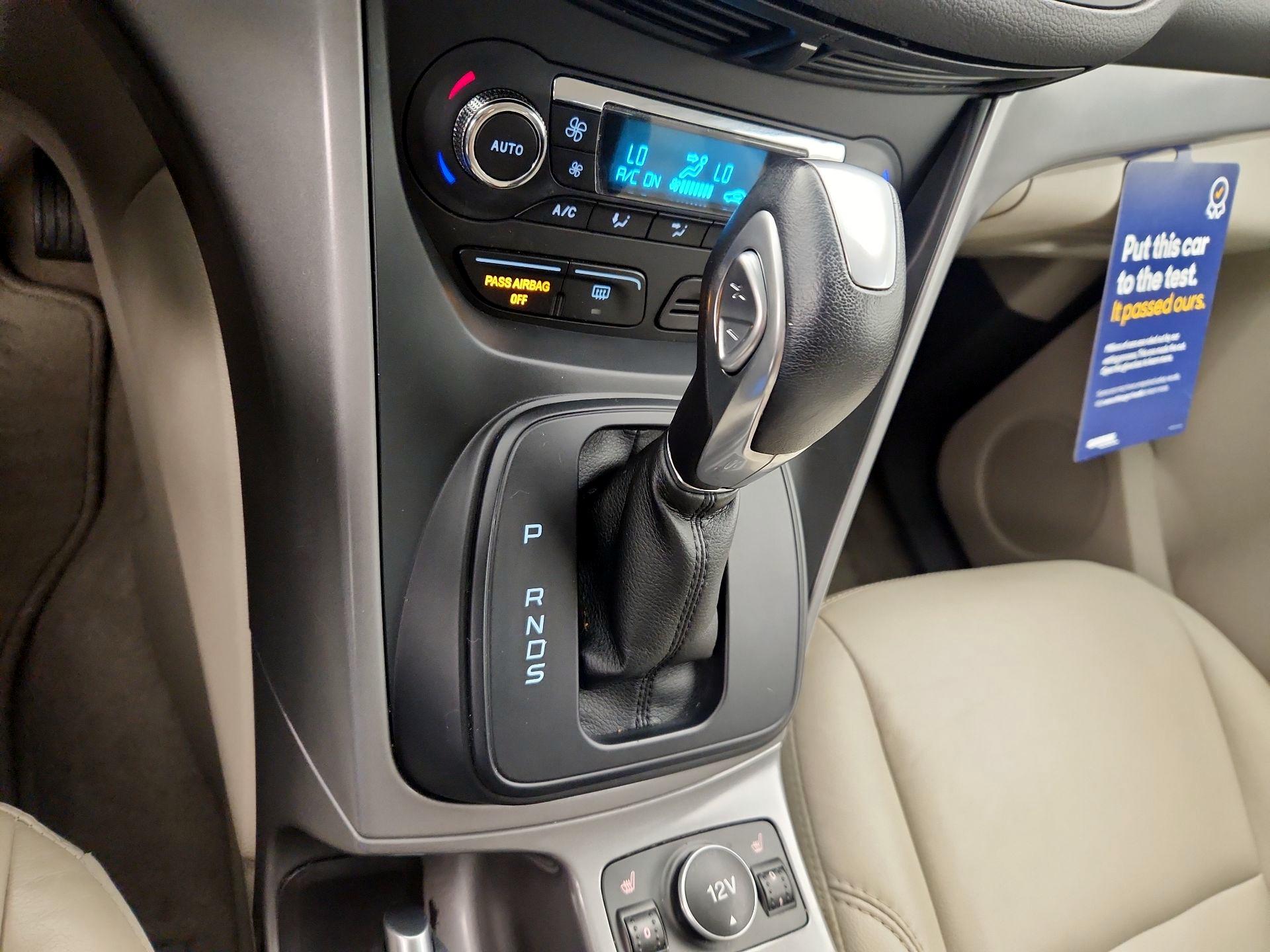 Thumbnail: 2016 Ford Escape - 17