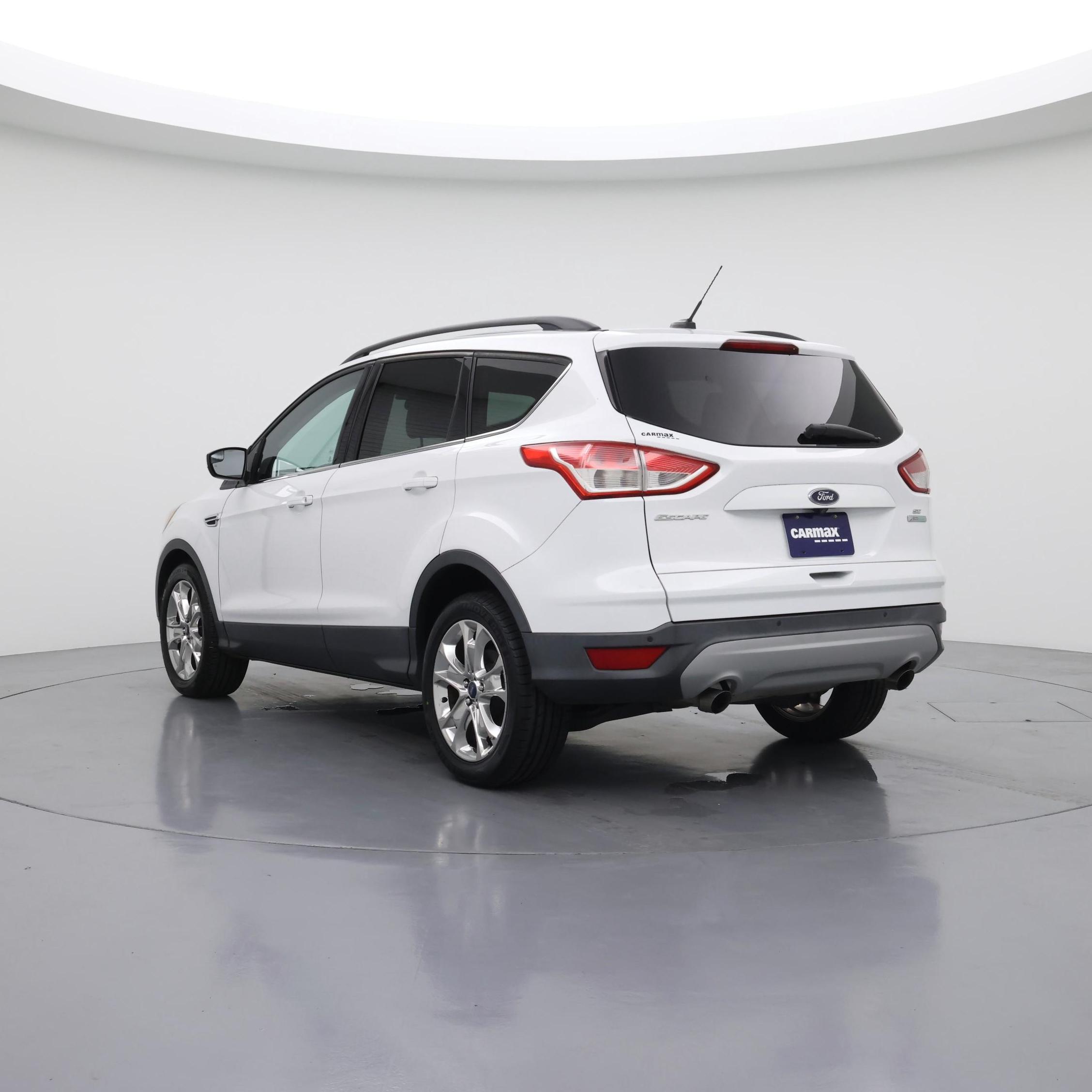 Thumbnail: 2016 Ford Escape - 2