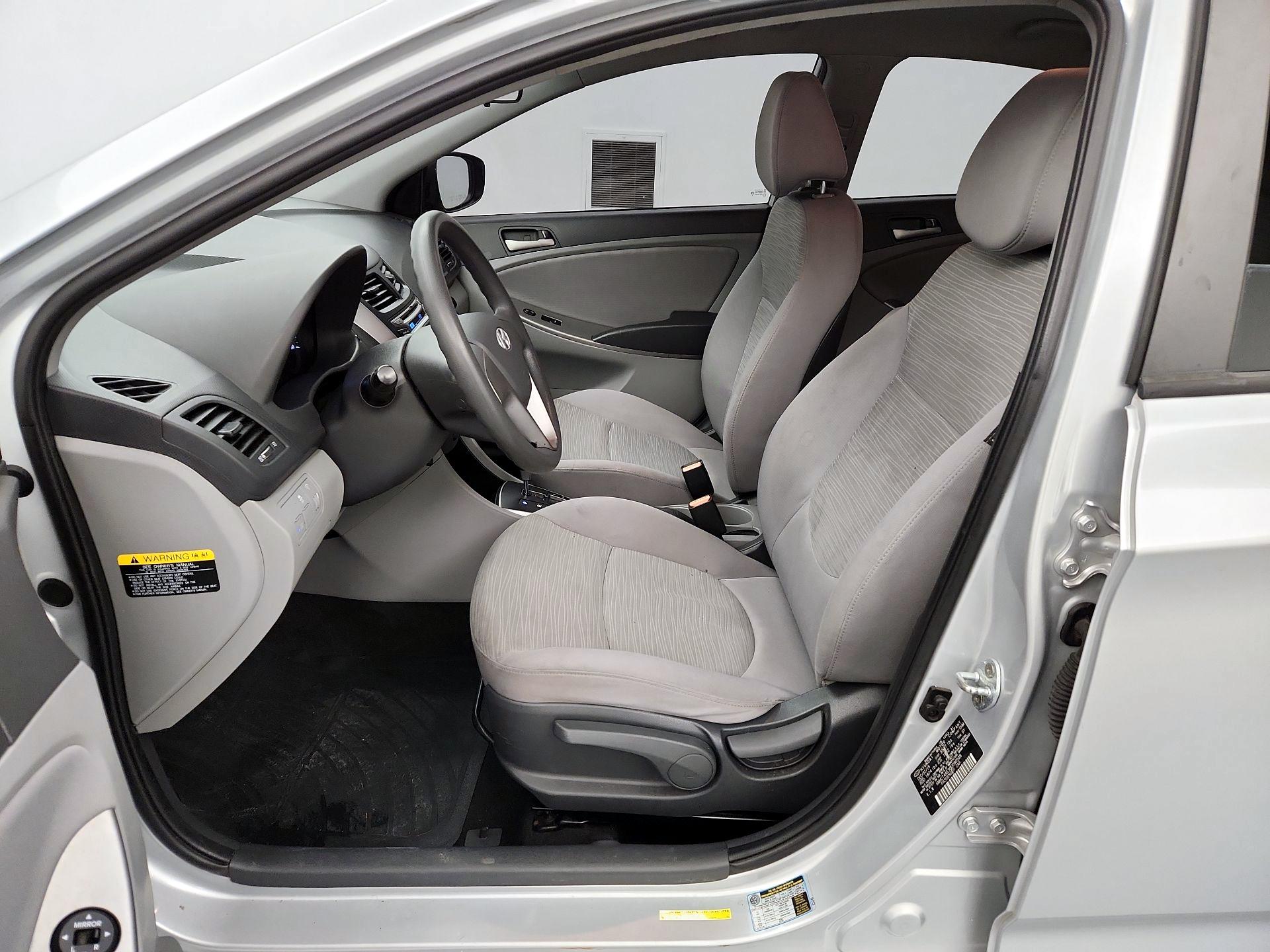 Thumbnail: 2016 Hyundai Accent - 11