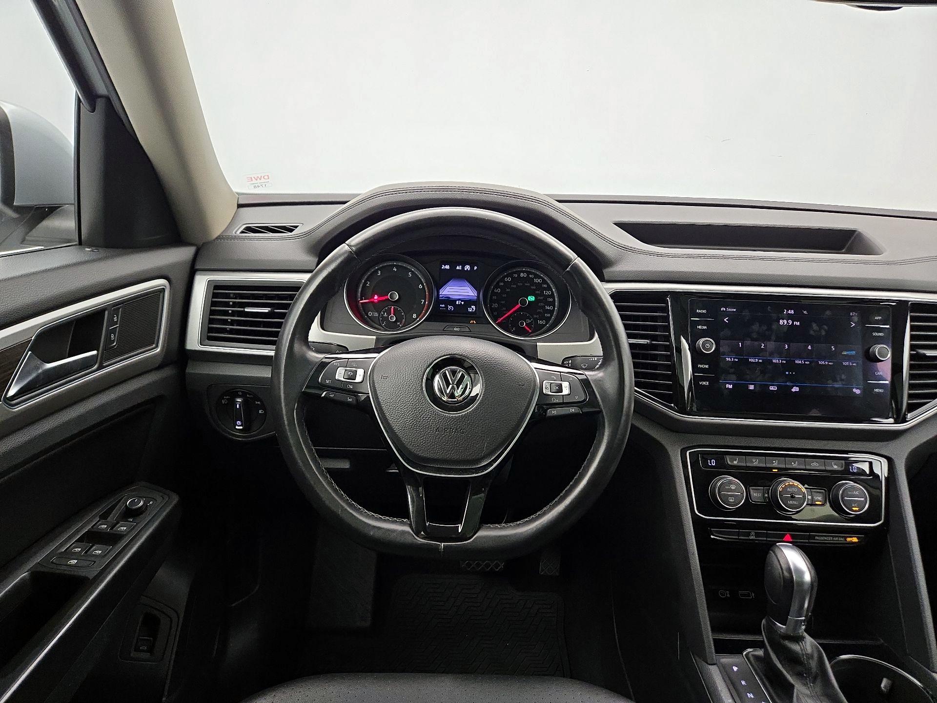 Thumbnail: 2018 Volkswagen Atlas - 10