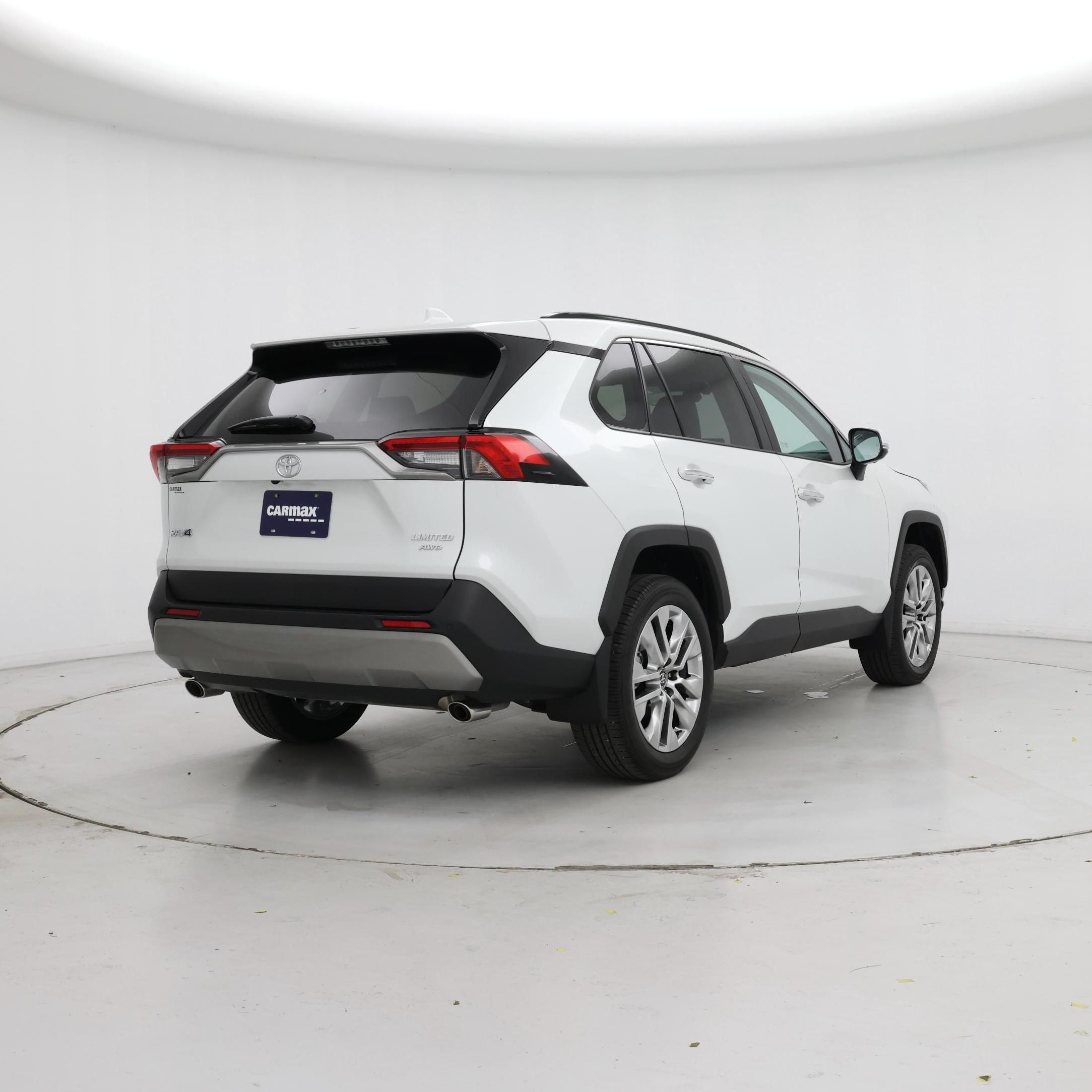 Thumbnail: 2025 Toyota RAV4 - 8