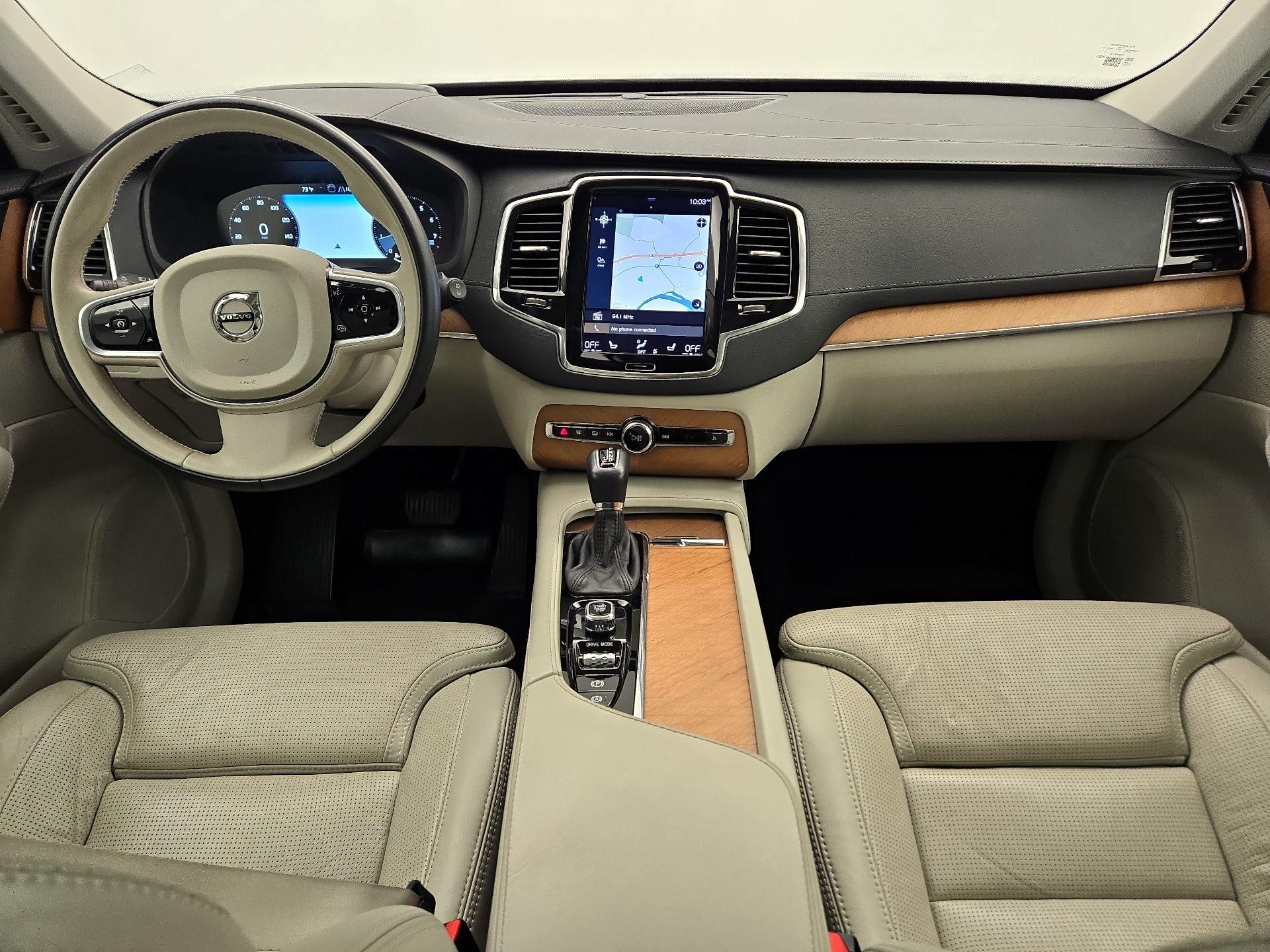 Thumbnail: 2020 Volvo XC90 - 9