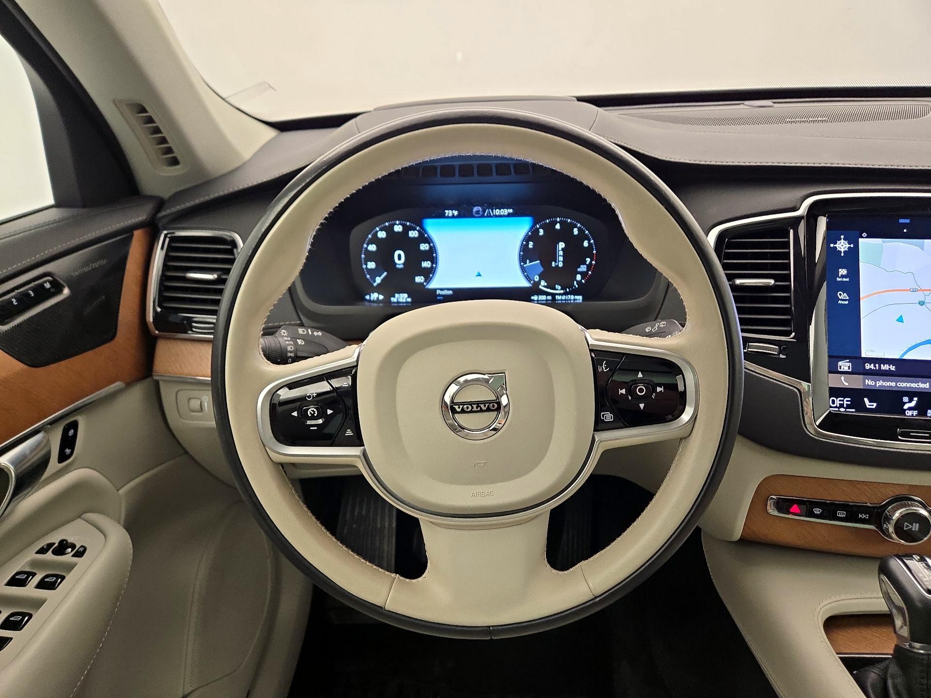 Thumbnail: 2020 Volvo XC90 - 10