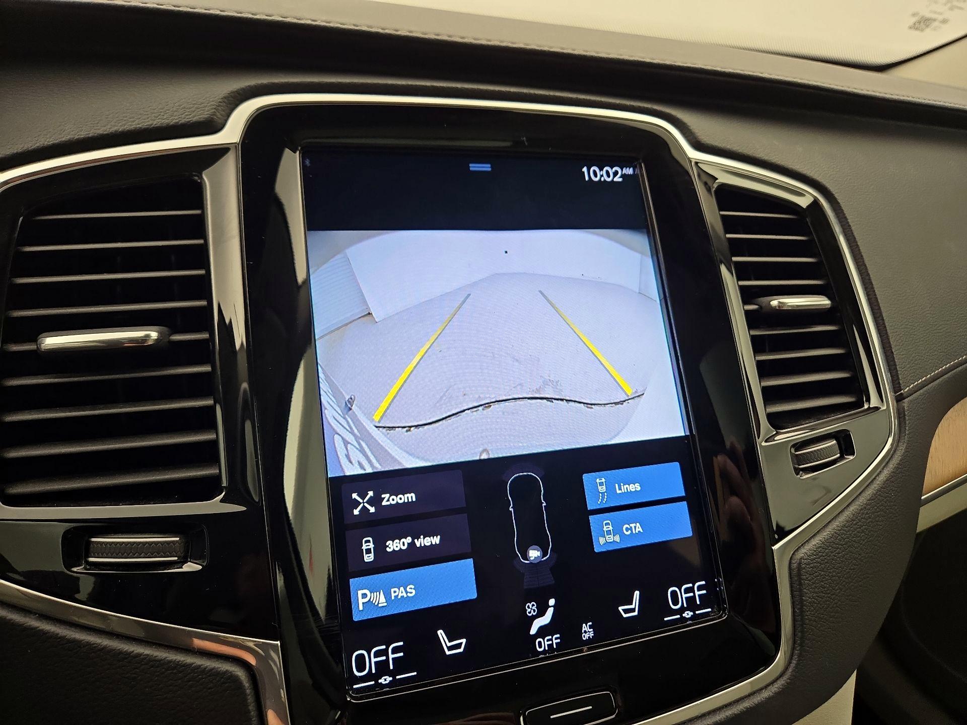Thumbnail: 2020 Volvo XC90 - 15