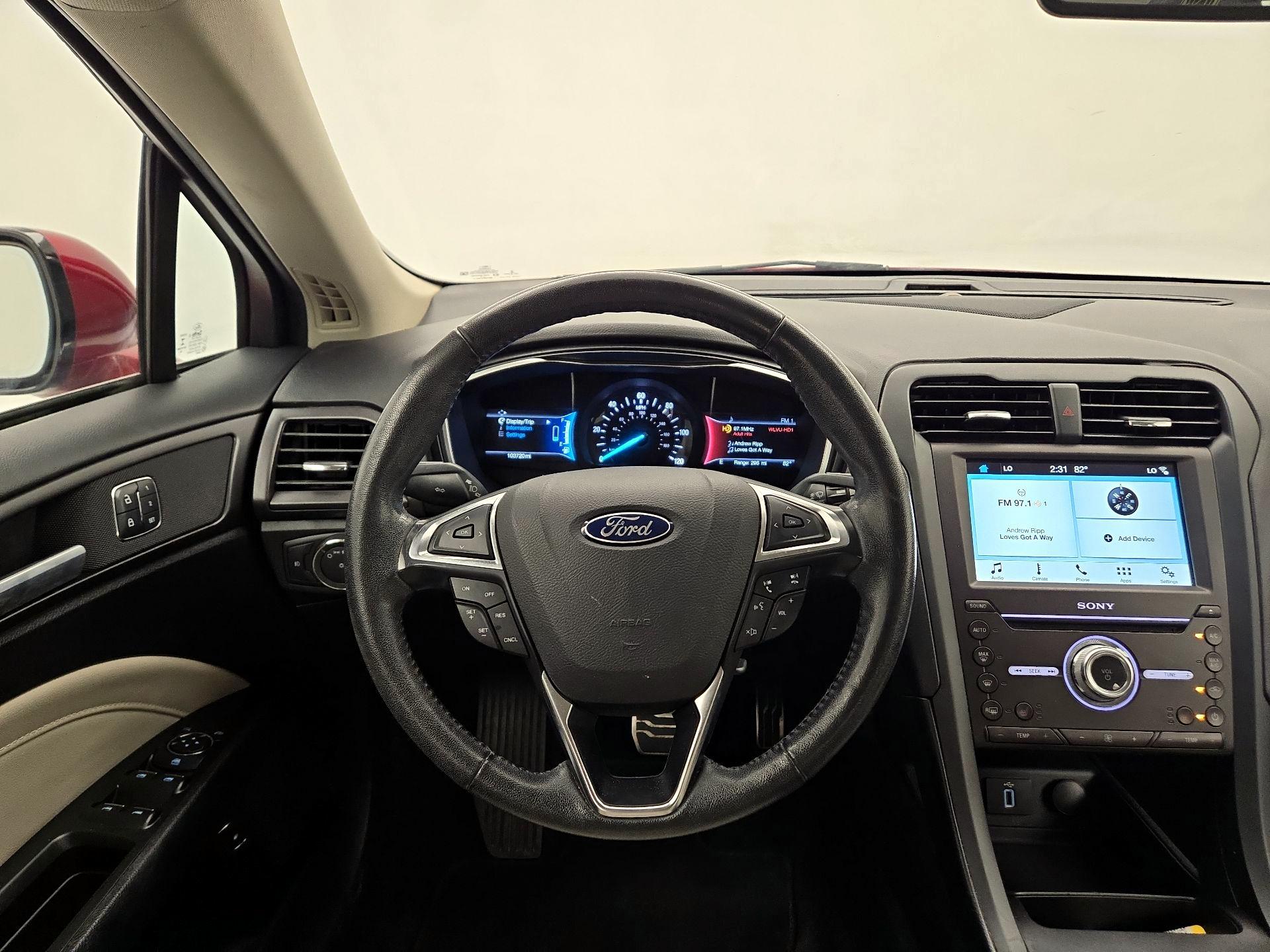 Thumbnail: 2017 Ford Fusion - 10
