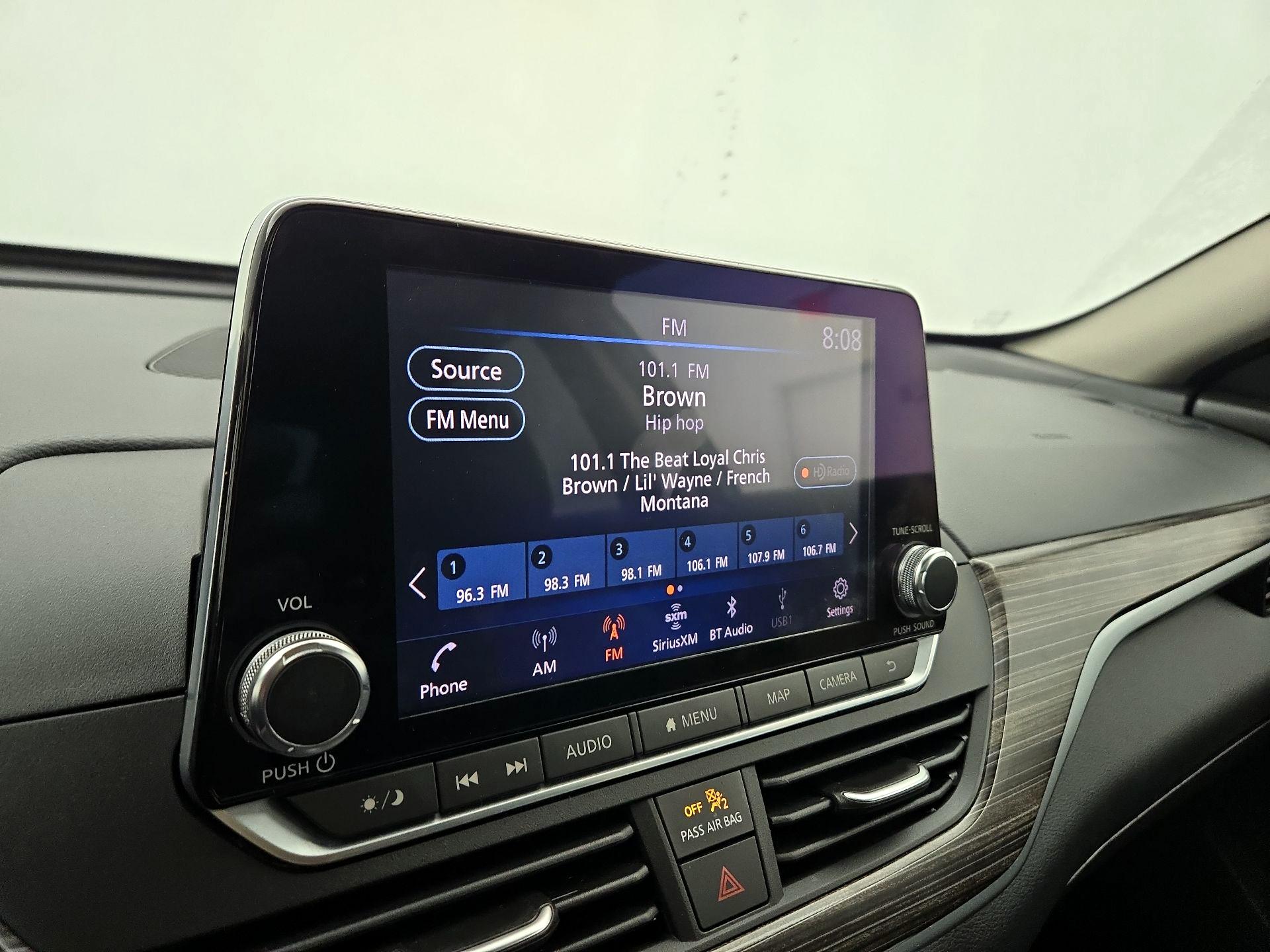 Thumbnail: 2019 Nissan Altima - 16