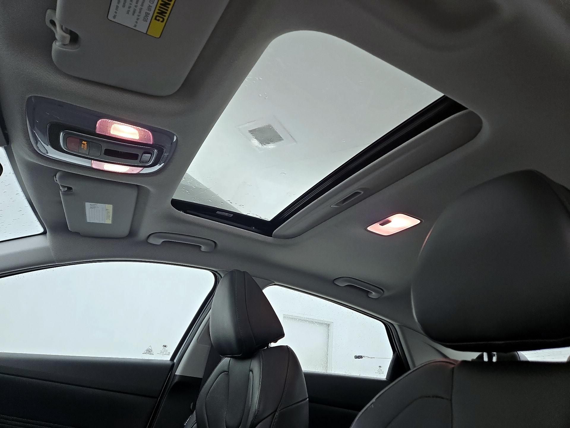 Thumbnail: 2023 Hyundai Elantra - 20