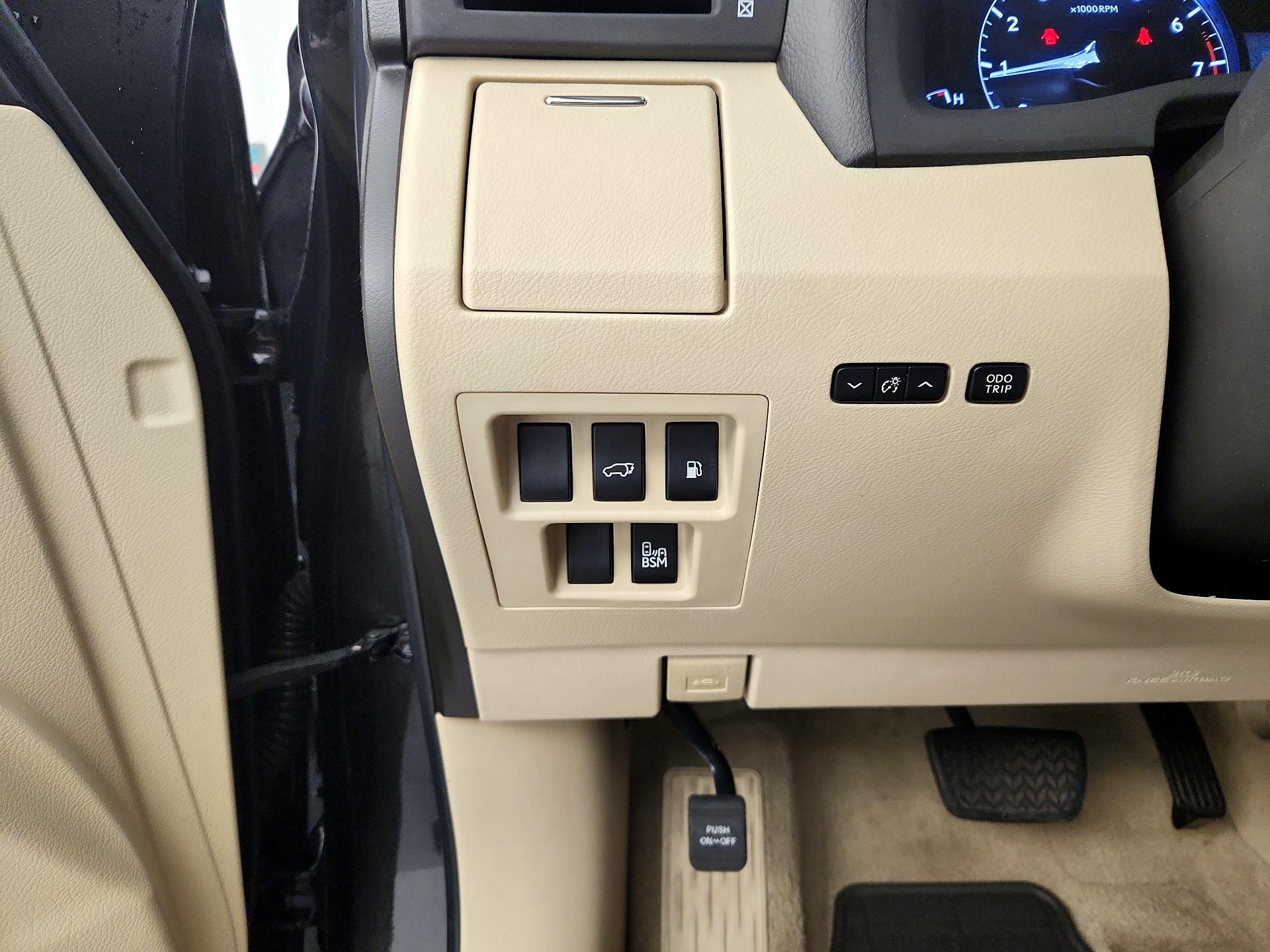 Thumbnail: 2015 Lexus RX - 13