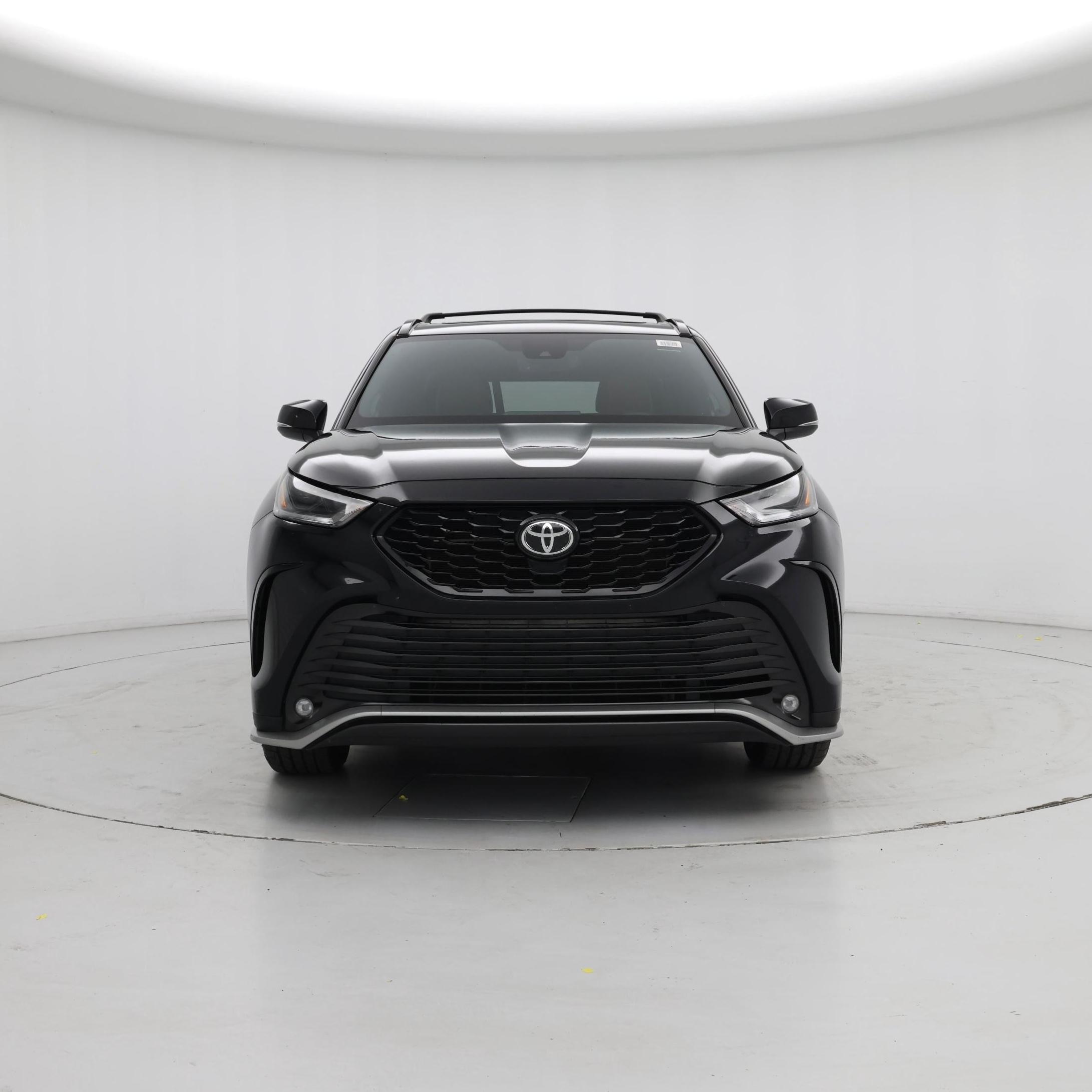 Thumbnail: 2021 Toyota Highlander - 5