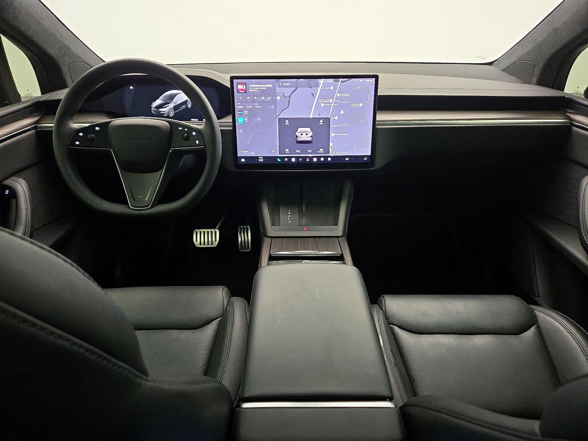 Thumbnail: 2023 Tesla Model X - 9