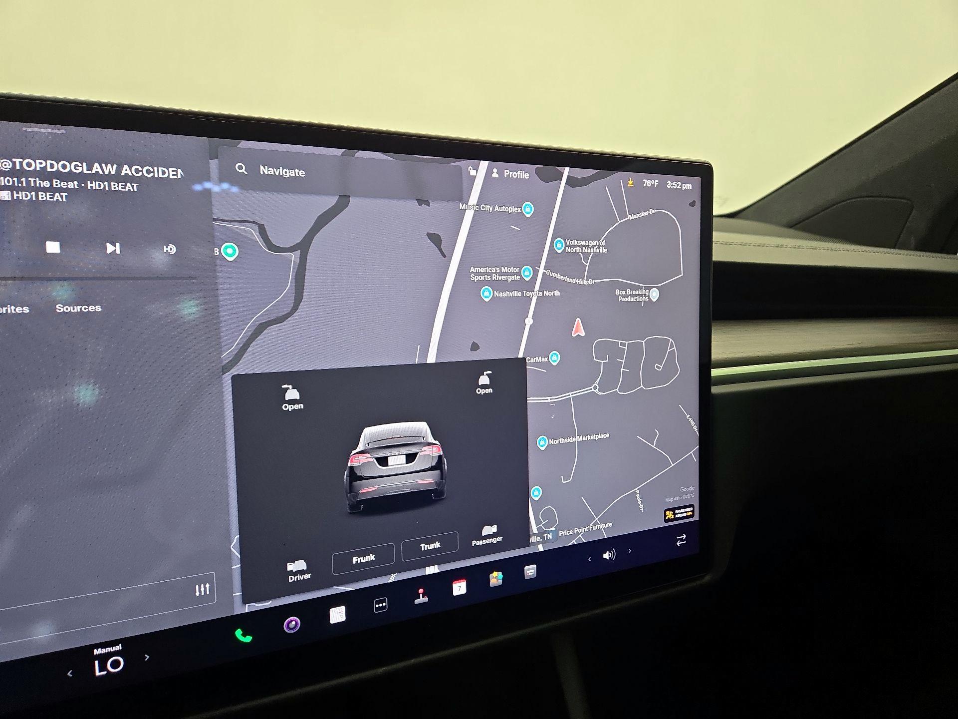 Thumbnail: 2023 Tesla Model X - 13