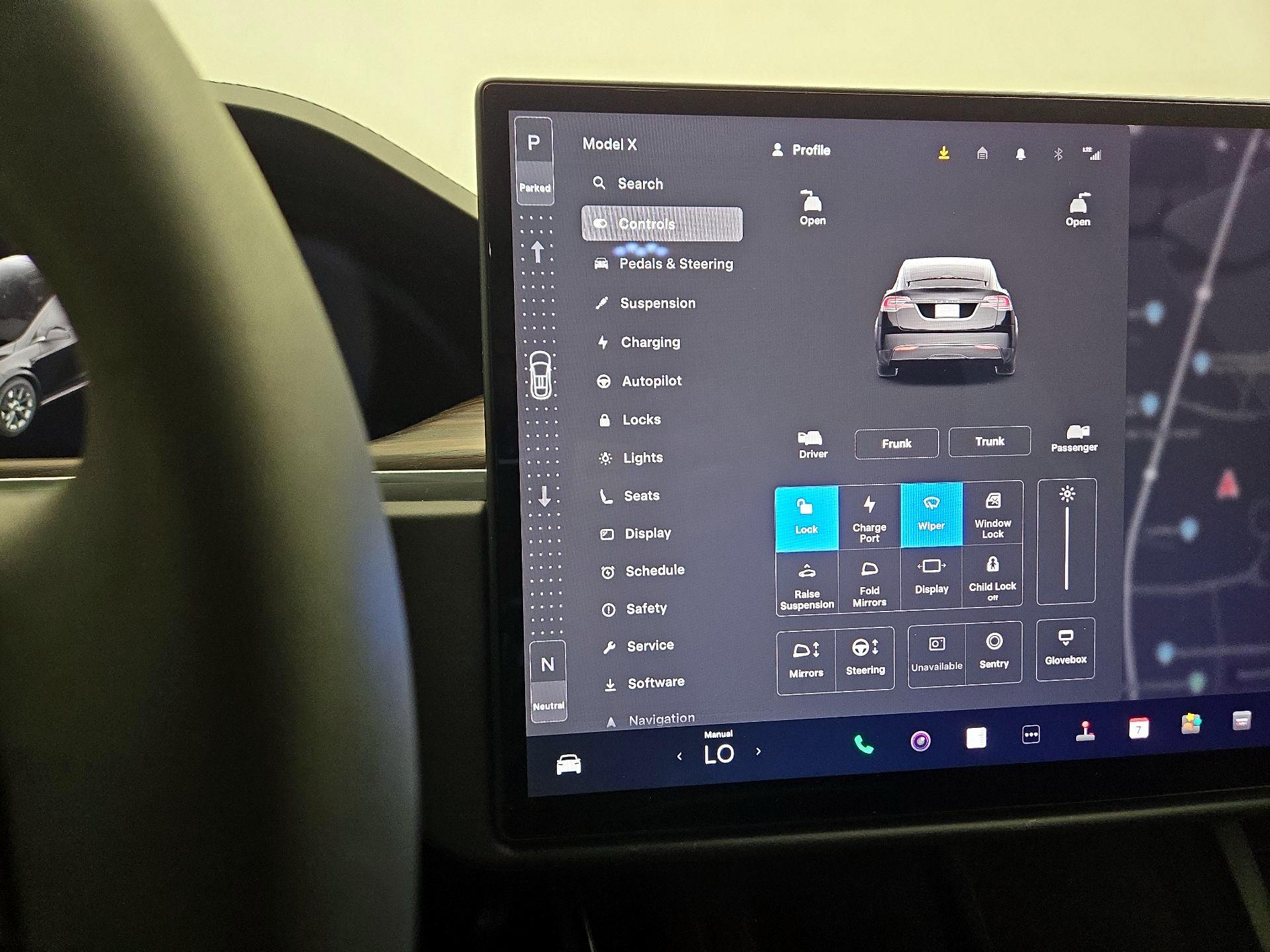Thumbnail: 2023 Tesla Model X - 17