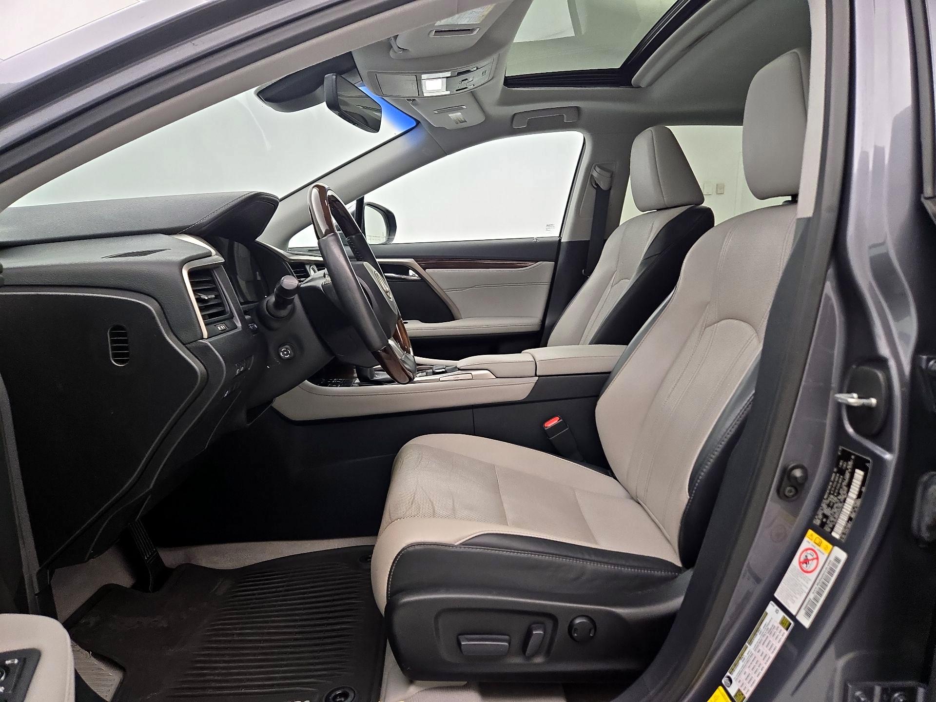 Thumbnail: 2016 Lexus RX - 11