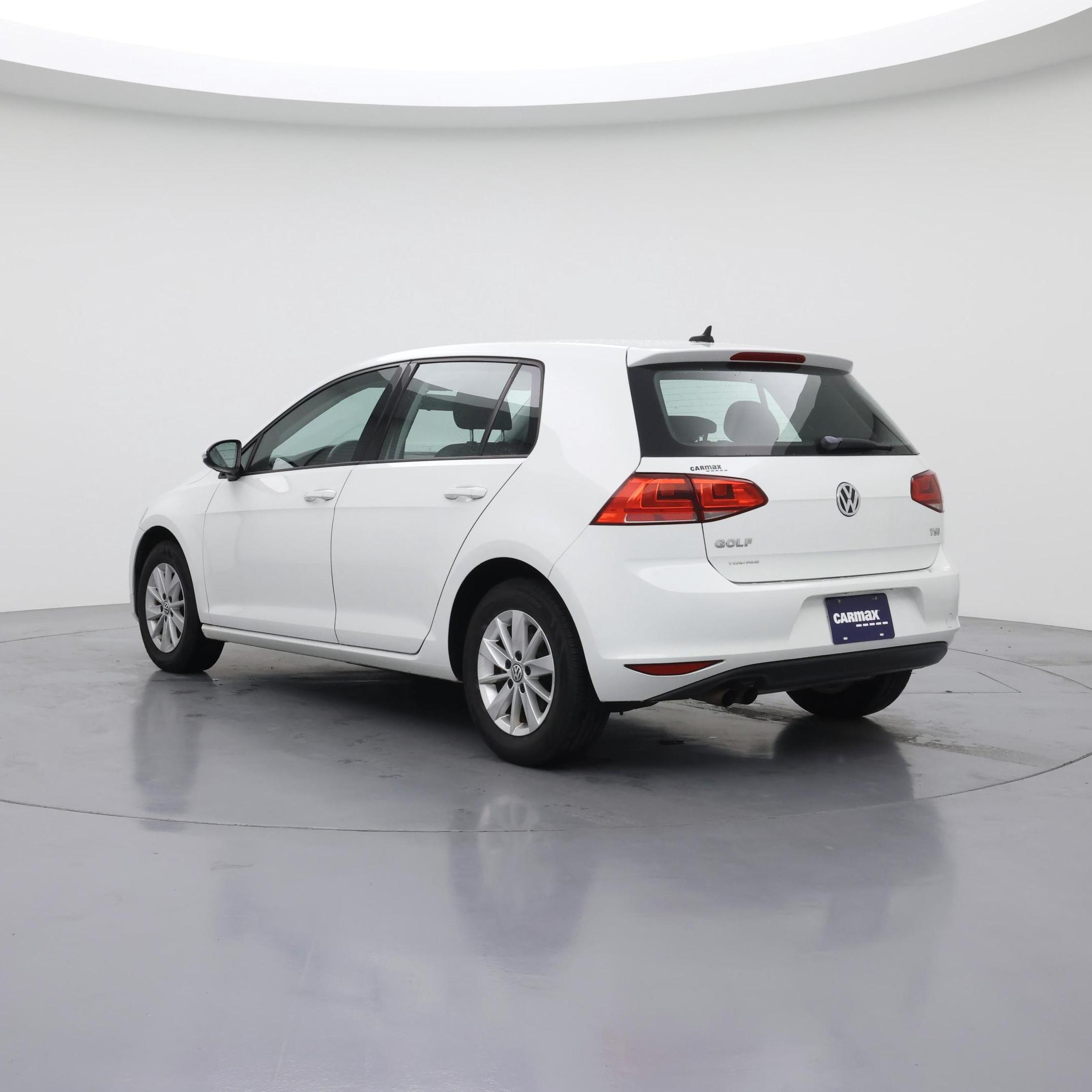 Thumbnail: 2016 Volkswagen Golf - 2