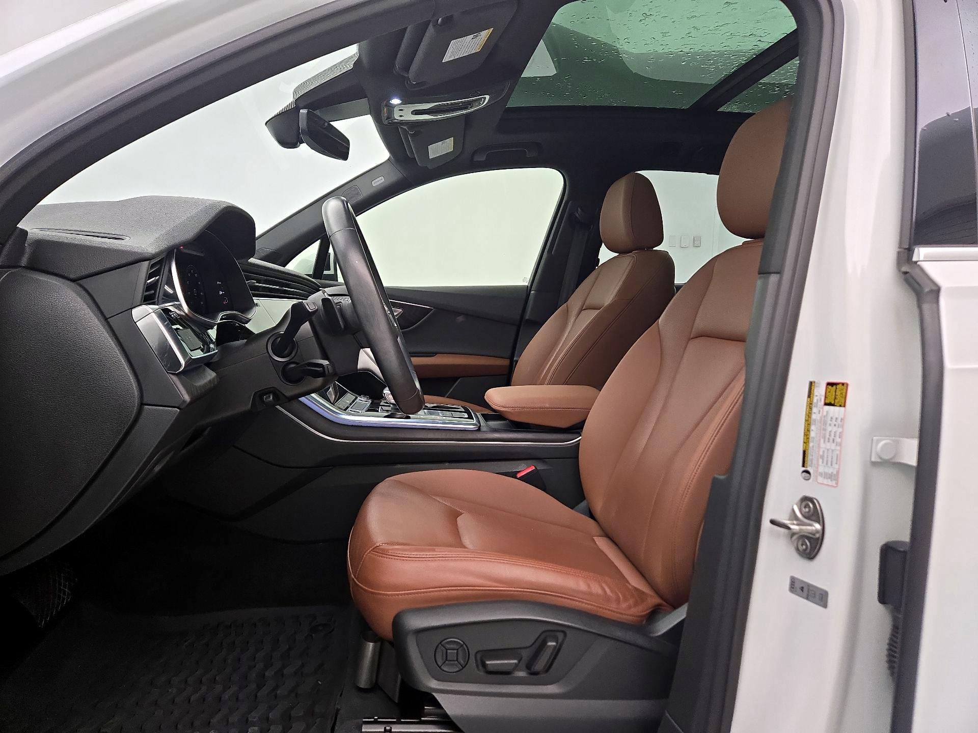 Thumbnail: 2021 Audi Q7 - 11