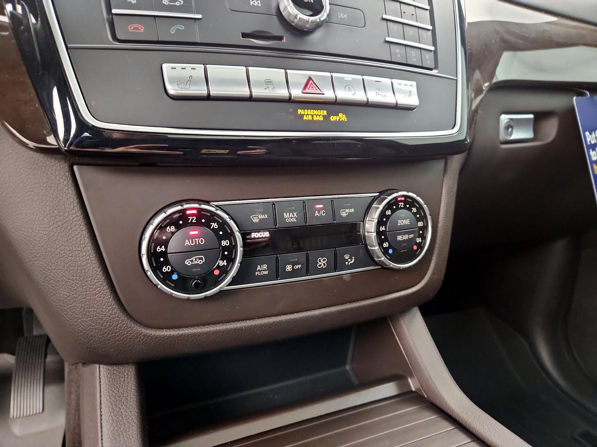 Thumbnail: 2019 Mercedes-Benz GLS - 17