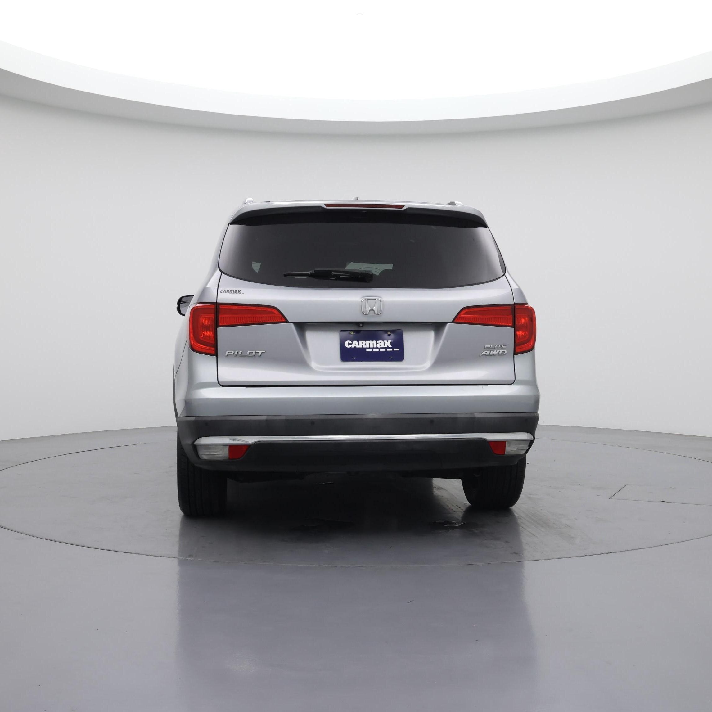 Thumbnail: 2017 Honda Pilot - 6