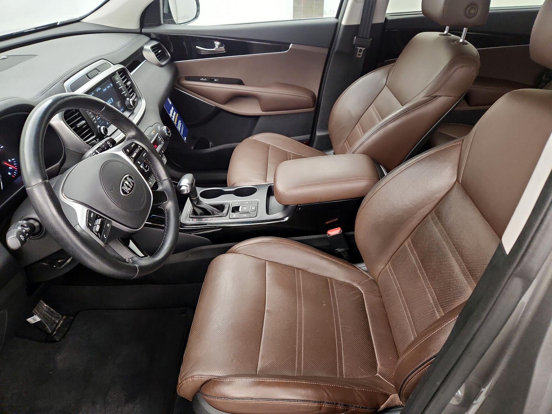 Thumbnail: 2019 Kia Sorento - 11