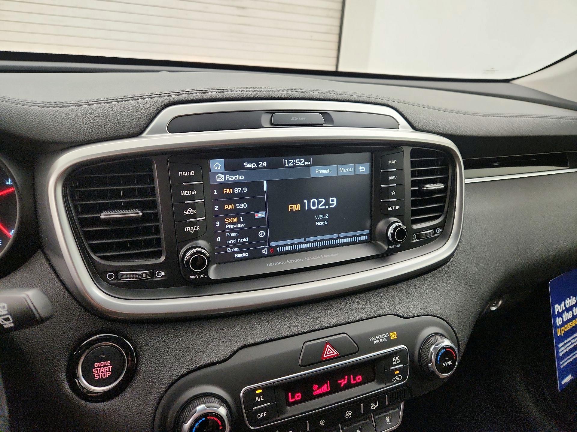Thumbnail: 2019 Kia Sorento - 15