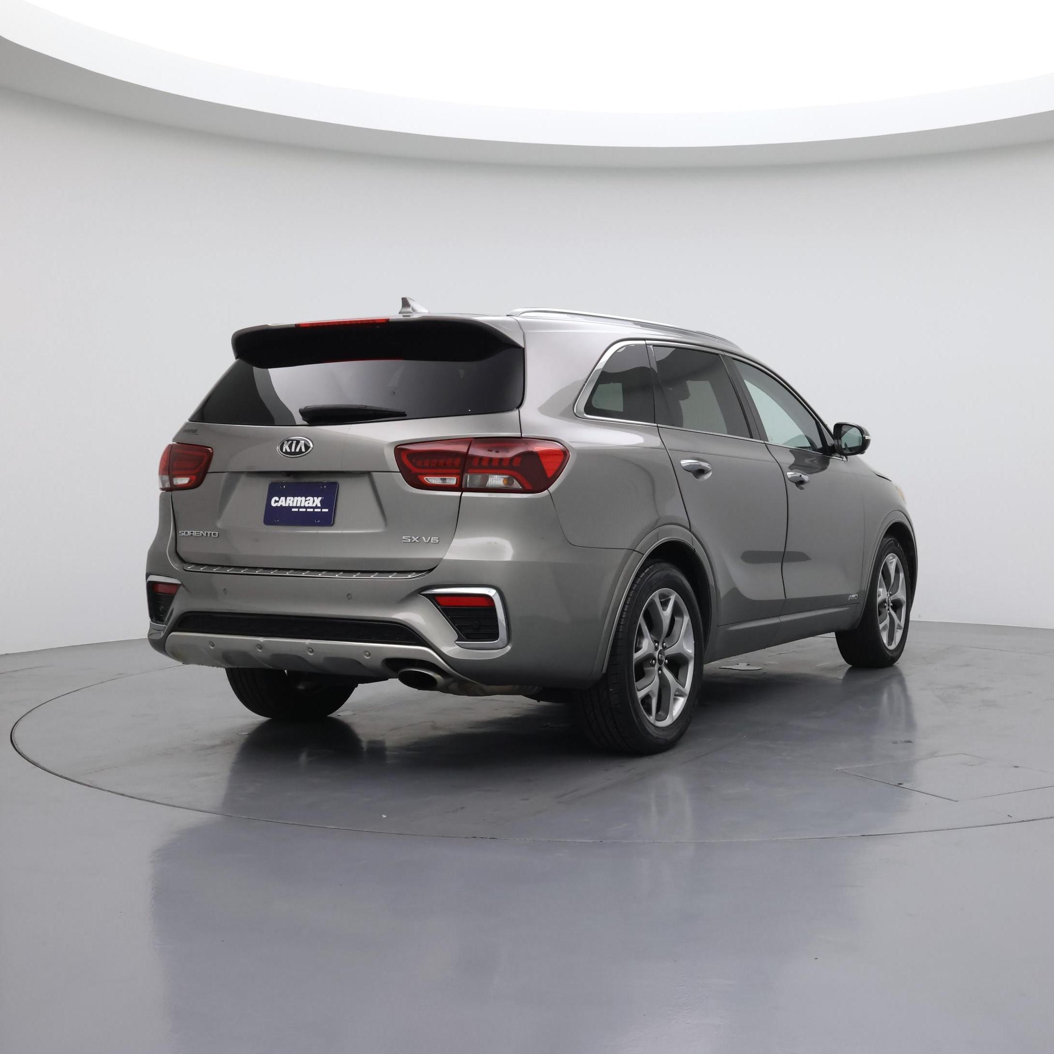 Thumbnail: 2019 Kia Sorento - 8