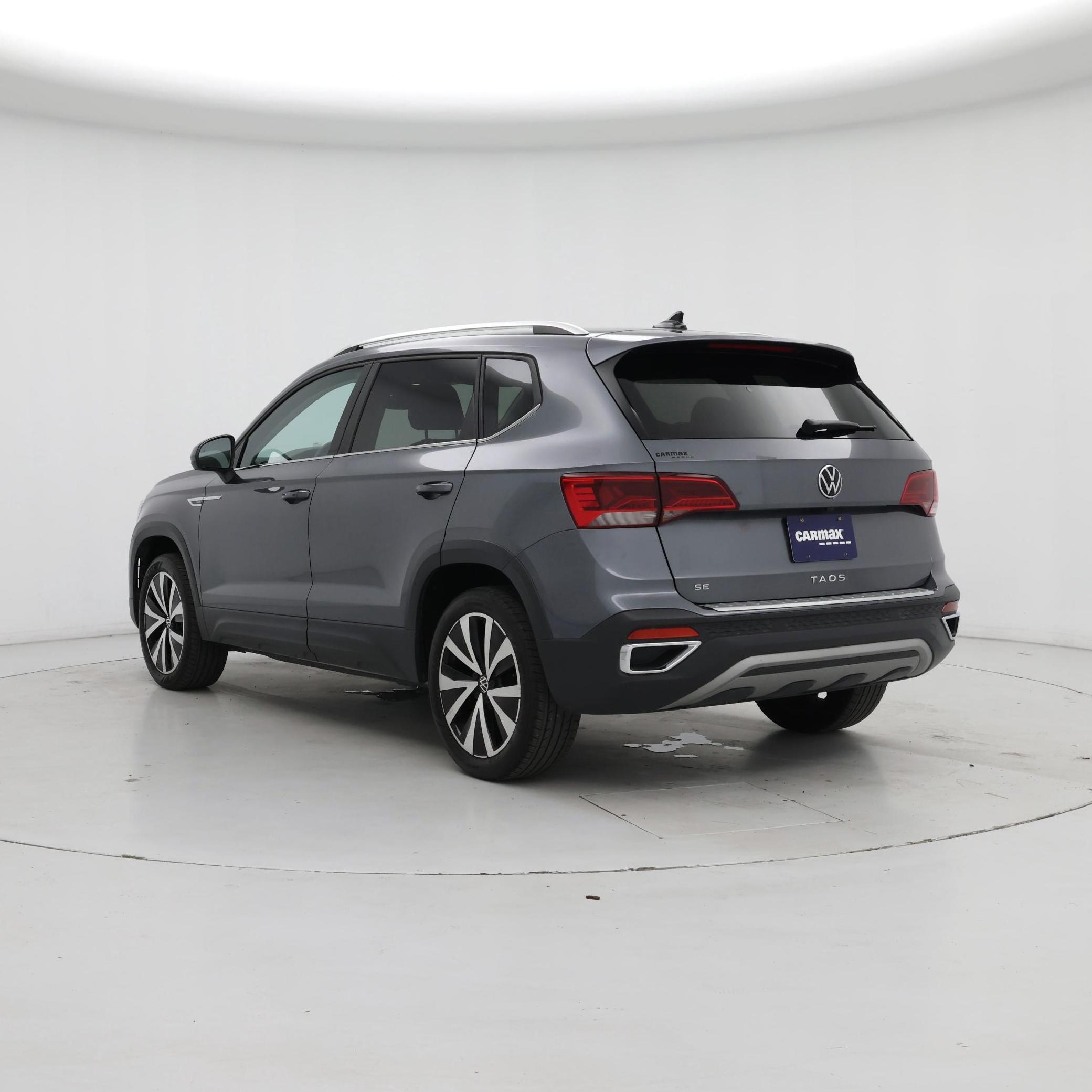 Thumbnail: 2022 Volkswagen Taos - 2