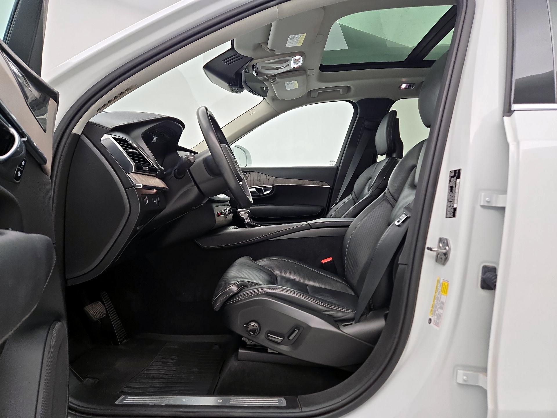 Thumbnail: 2021 Volvo XC90 - 11