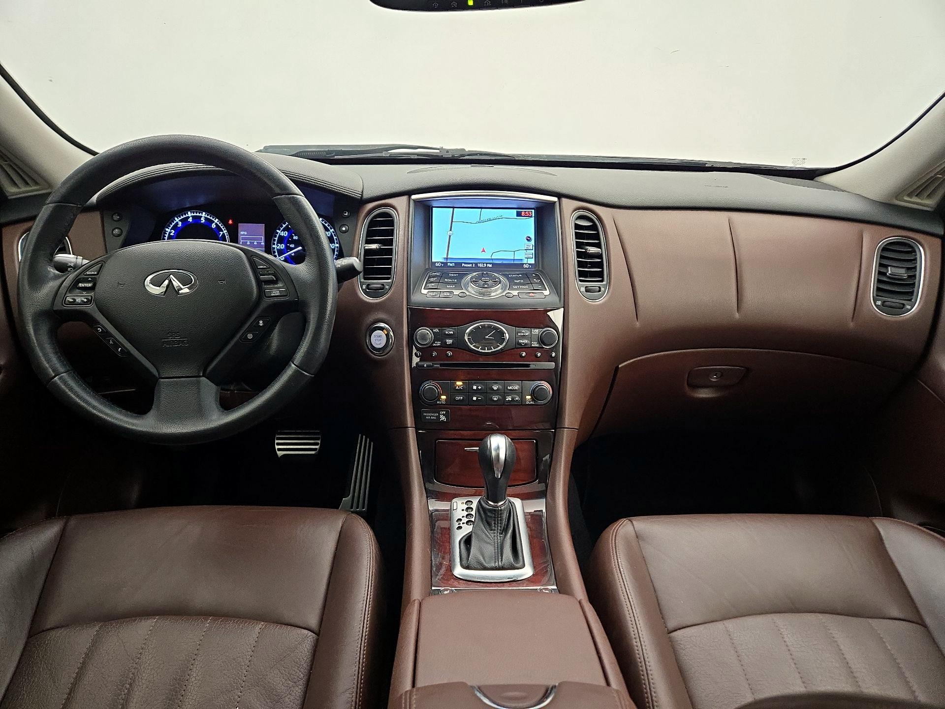 Thumbnail: 2016 INFINITI QX50 - 9