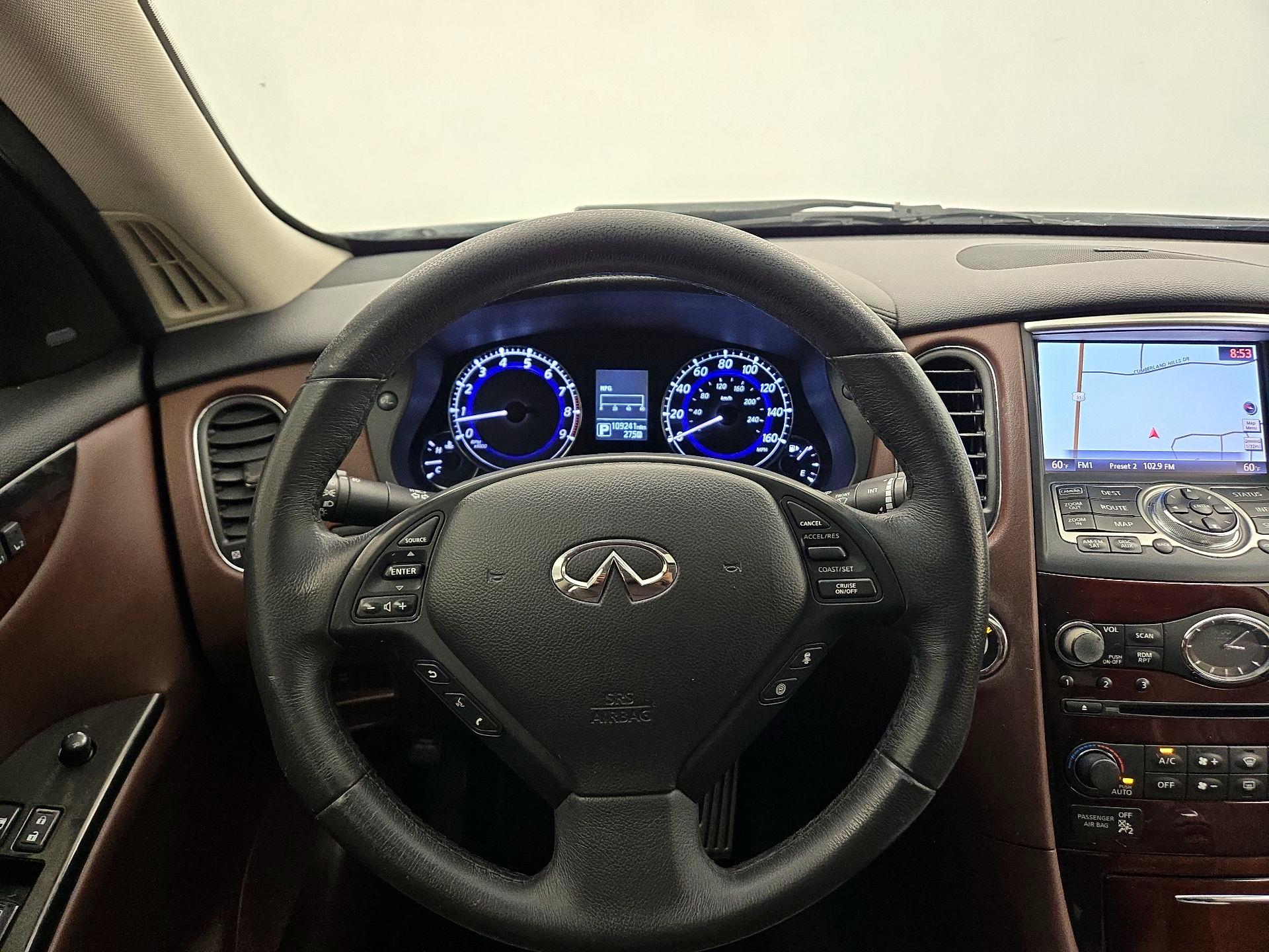 Thumbnail: 2016 INFINITI QX50 - 10