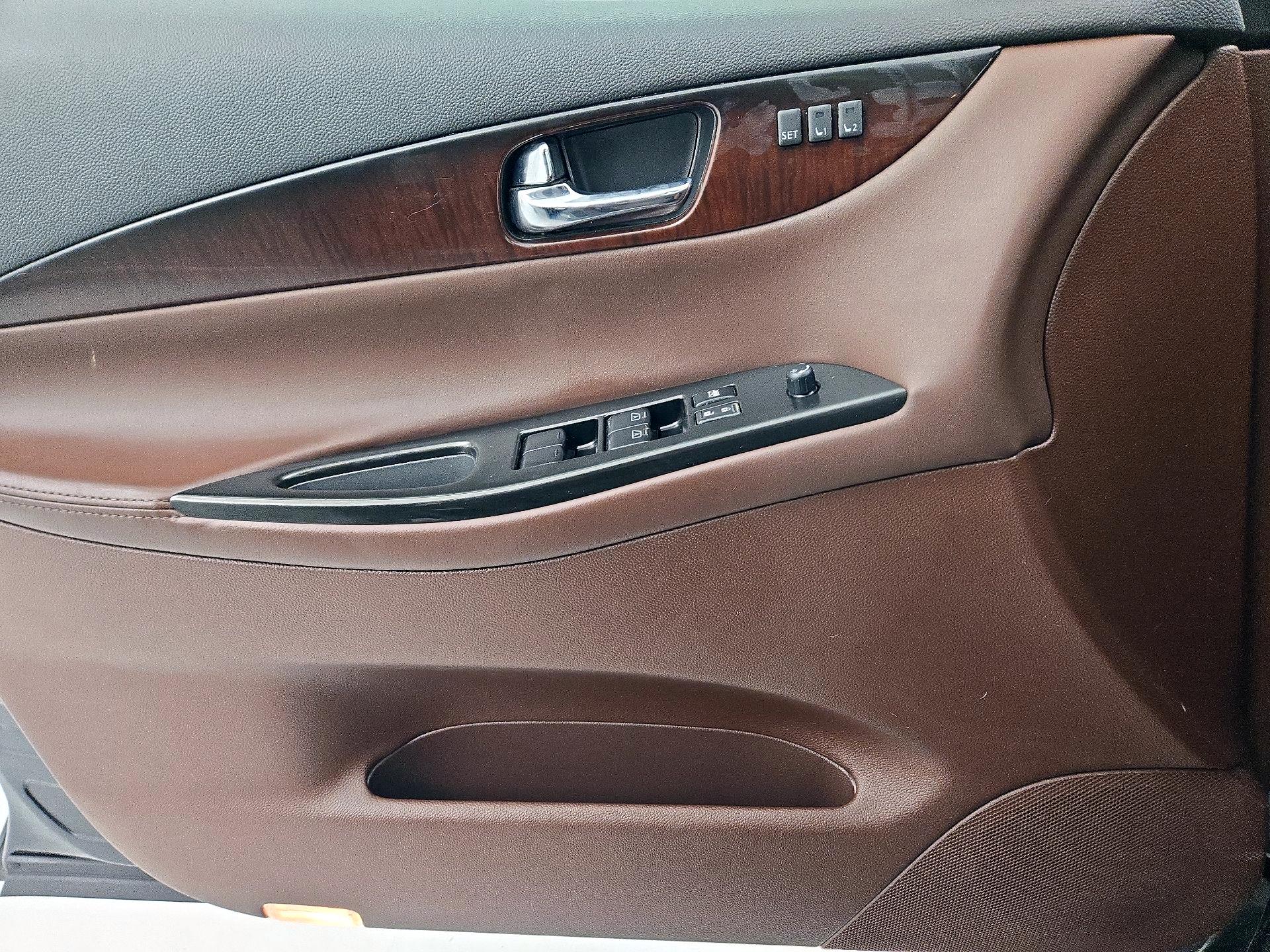 Thumbnail: 2016 INFINITI QX50 - 12