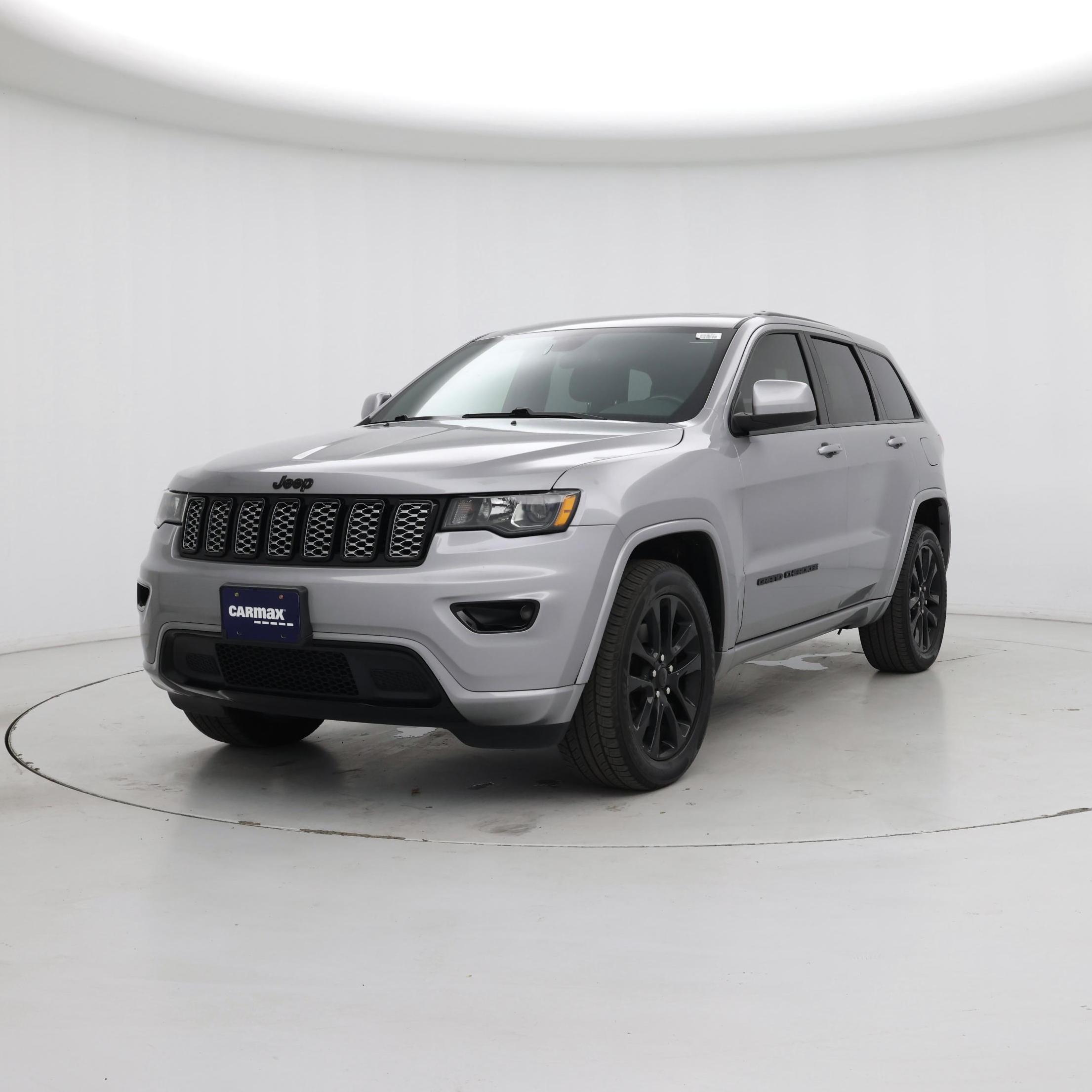 Thumbnail: 2021 Jeep Grand Cherokee - 4