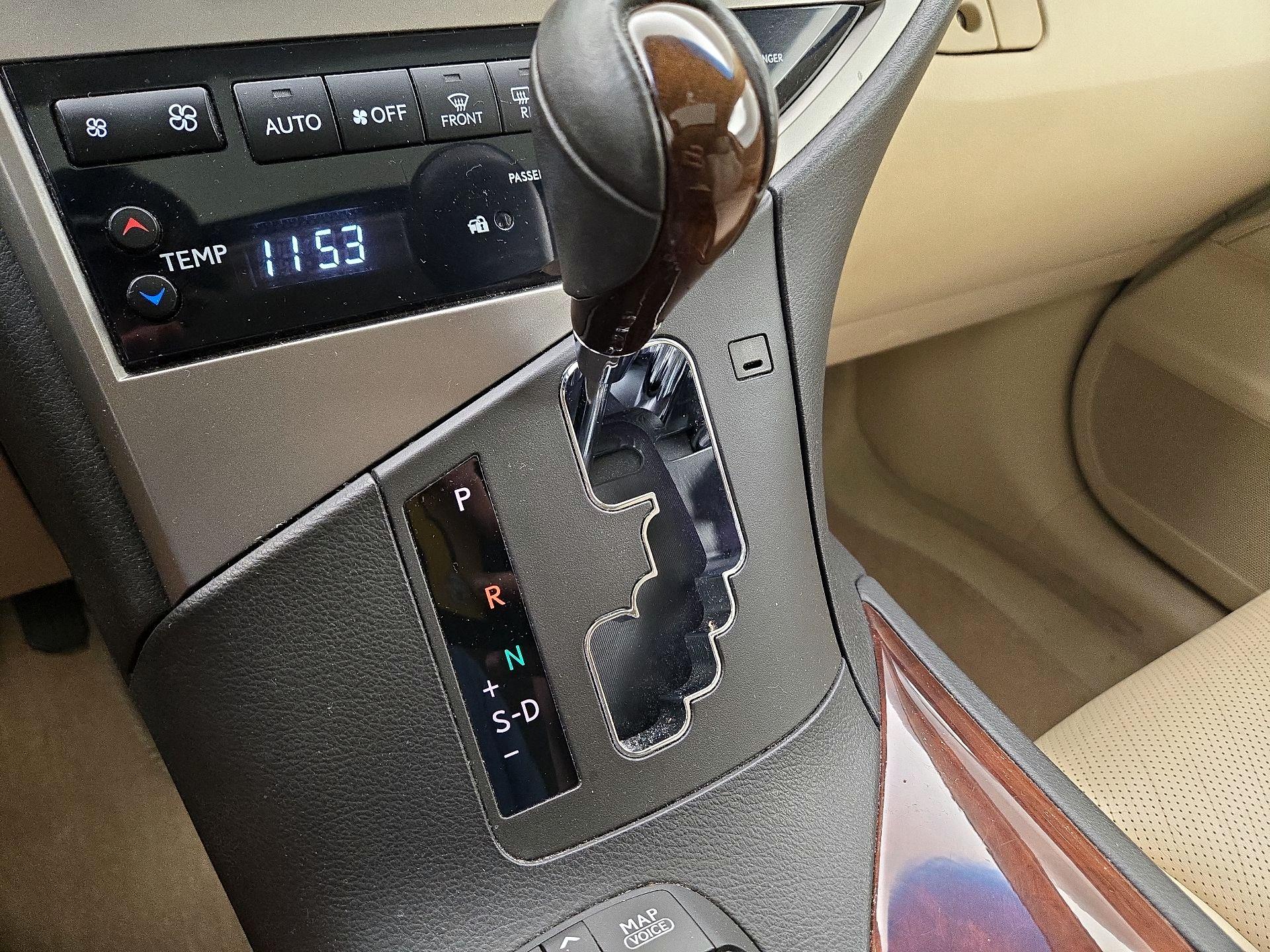 Thumbnail: 2015 Lexus RX - 18