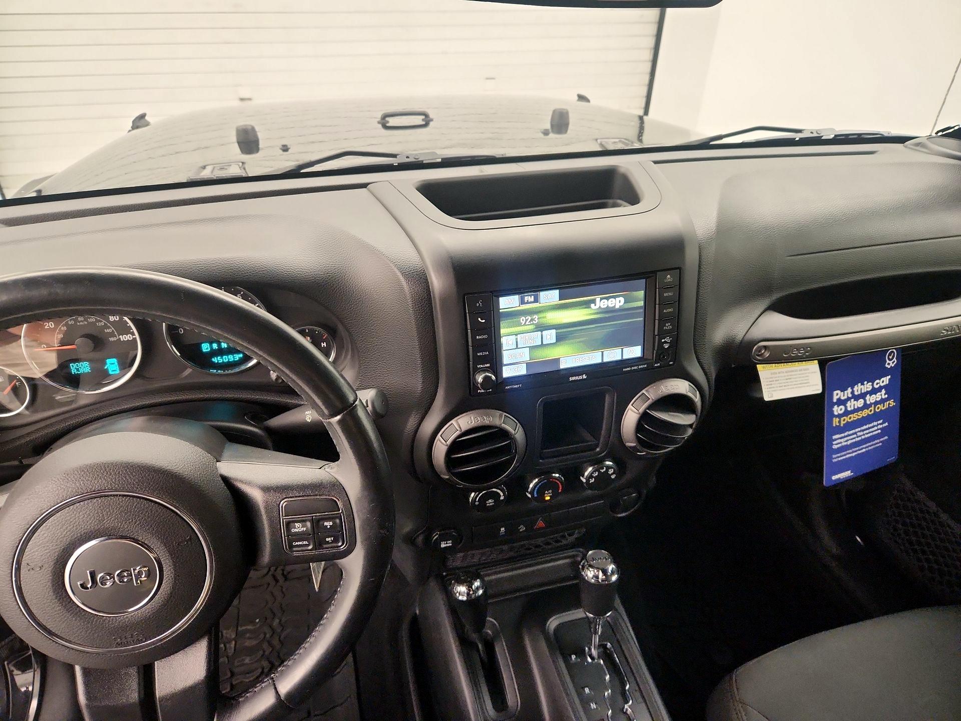 Thumbnail: 2017 Jeep Wrangler - 9