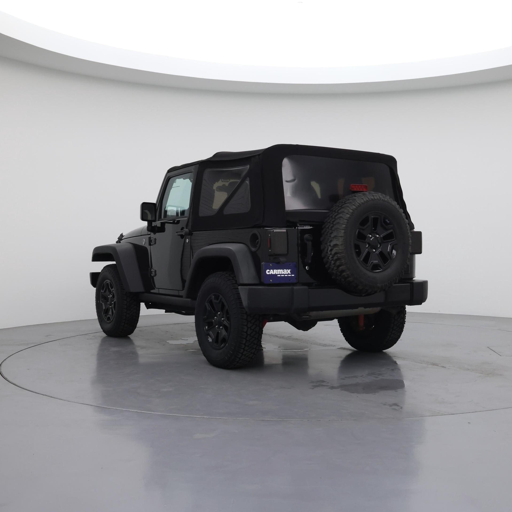 Thumbnail: 2017 Jeep Wrangler - 2