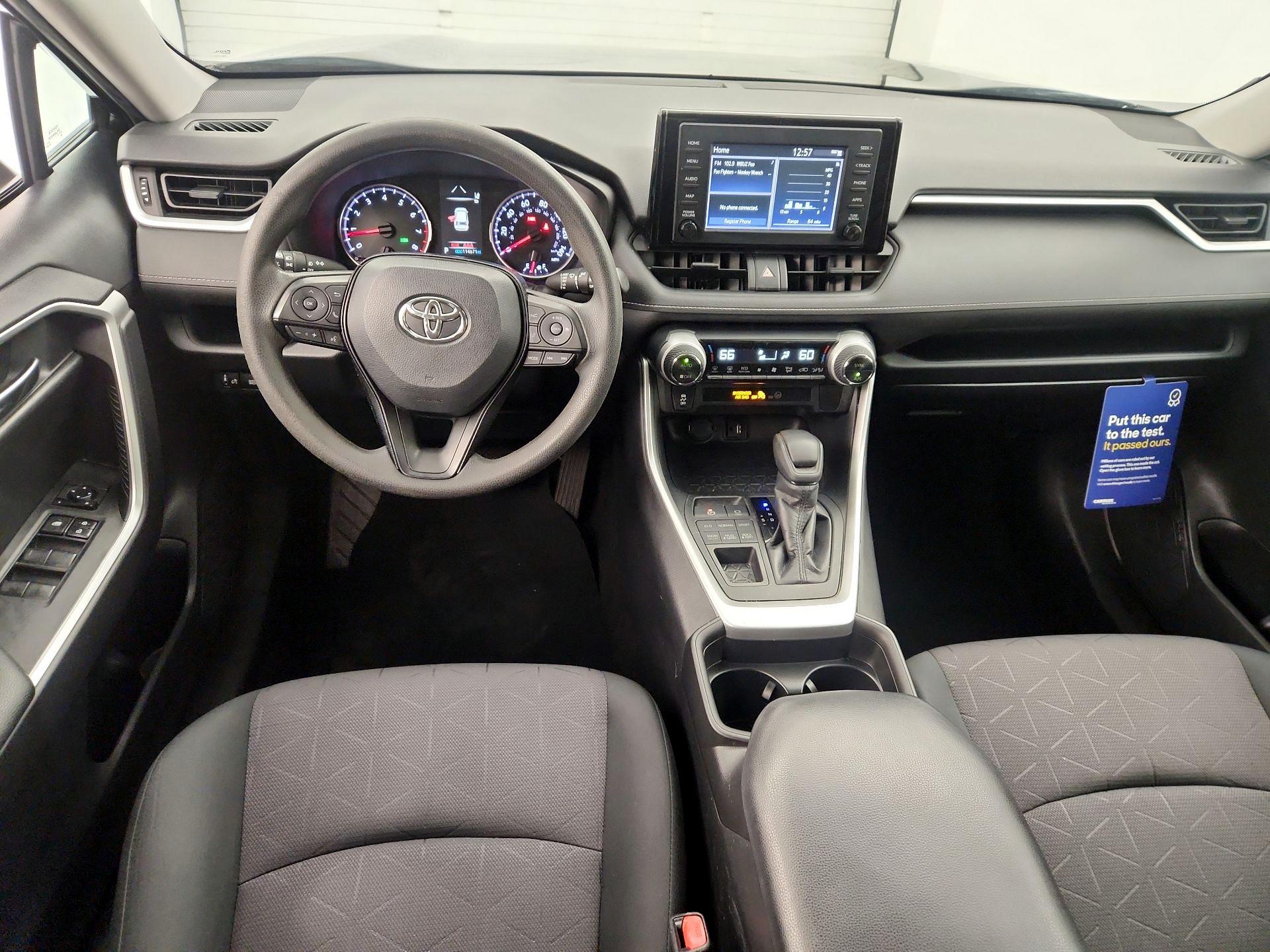 Thumbnail: 2019 Toyota RAV4 - 9
