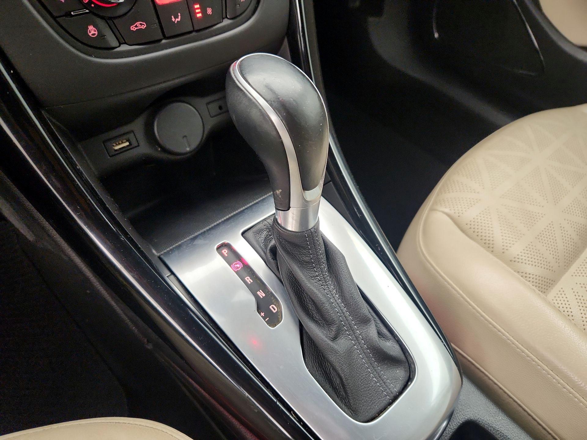Thumbnail: 2016 Buick Cascada - 17