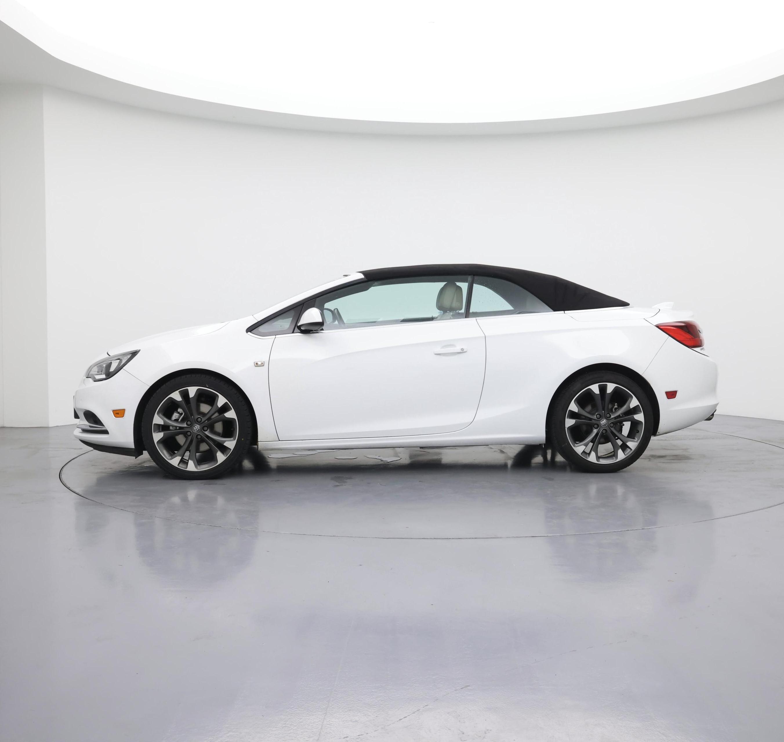 Thumbnail: 2016 Buick Cascada - 3