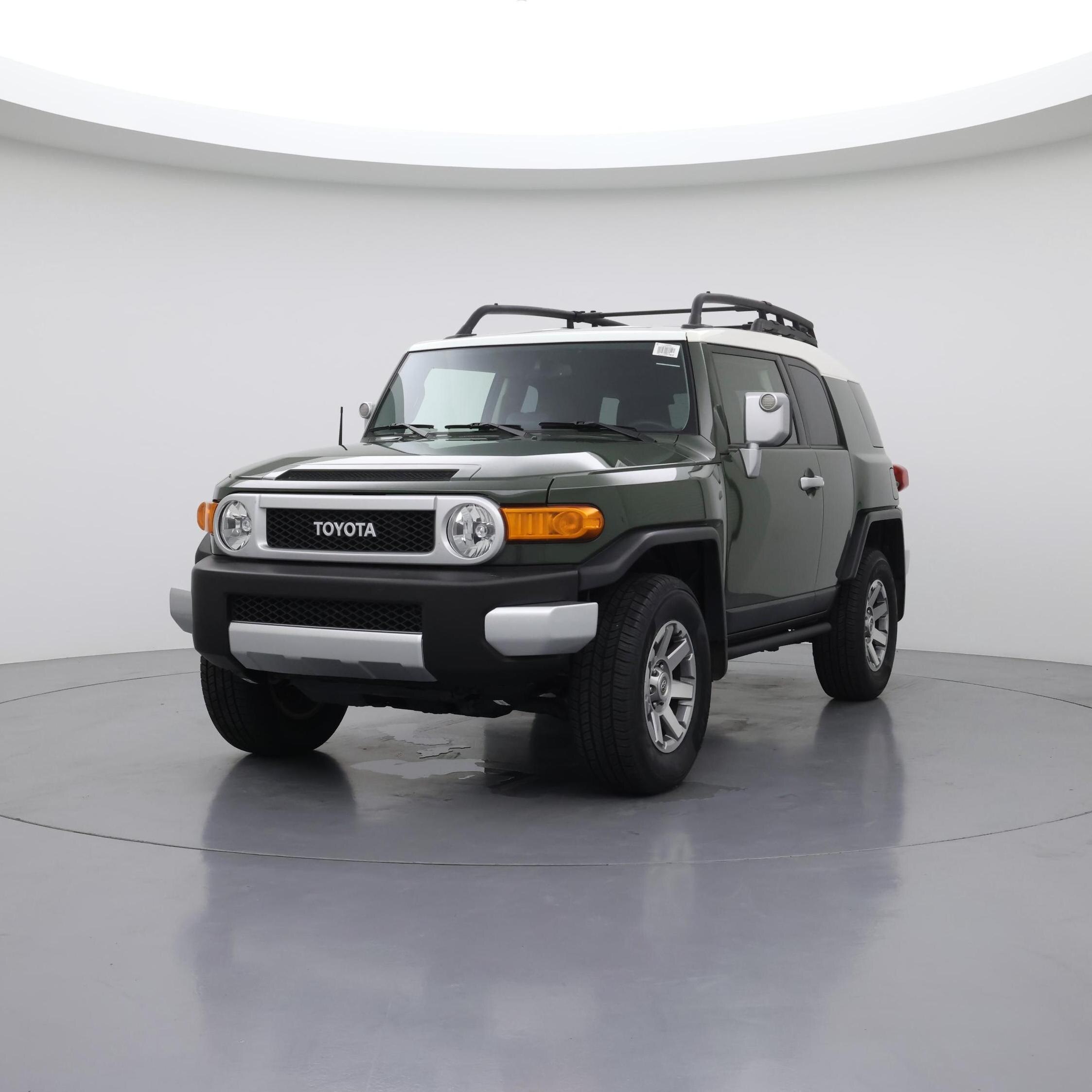 Thumbnail: 2014 Toyota FJ Cruiser - 4