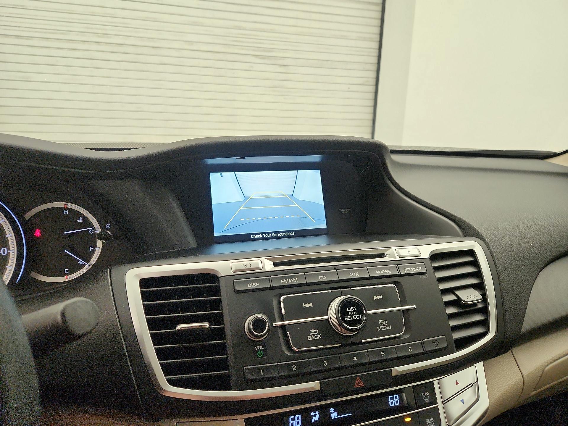 Thumbnail: 2015 Honda Accord - 14
