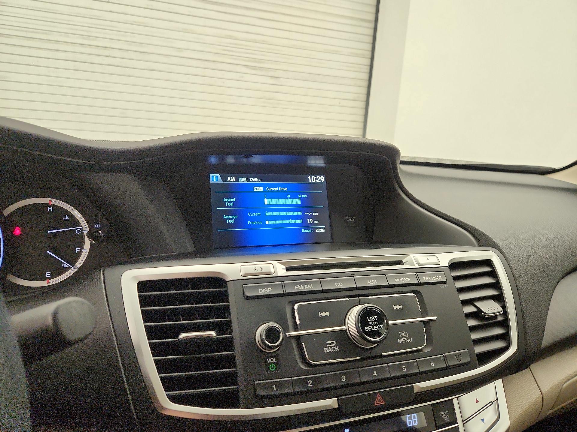 Thumbnail: 2015 Honda Accord - 15
