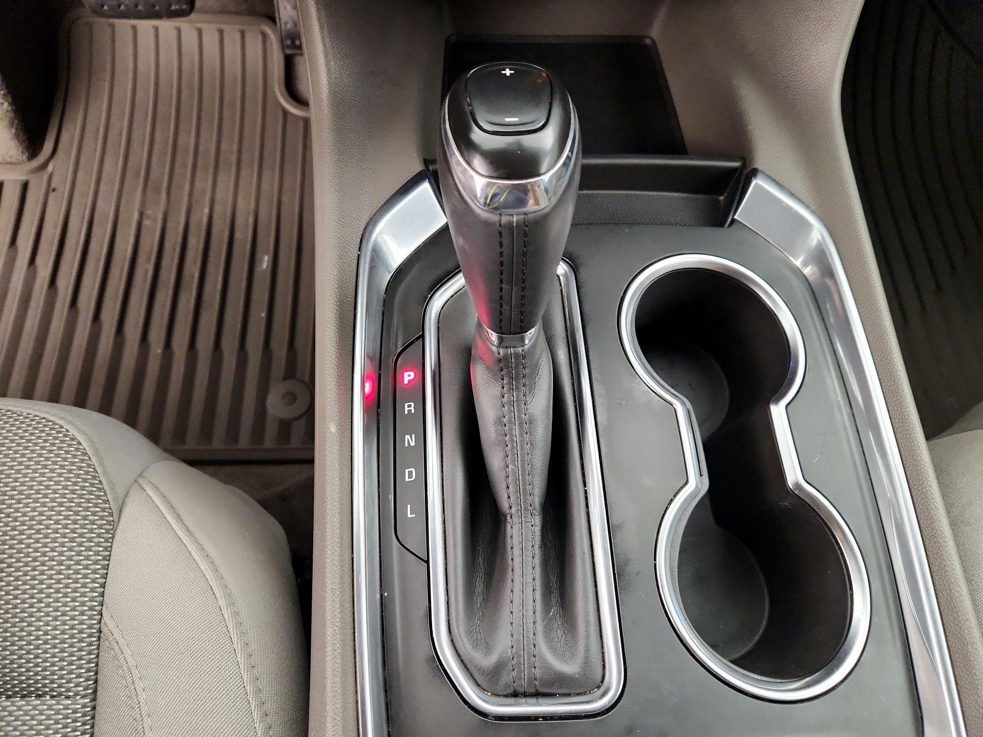 Thumbnail: 2019 Chevrolet Traverse - 17