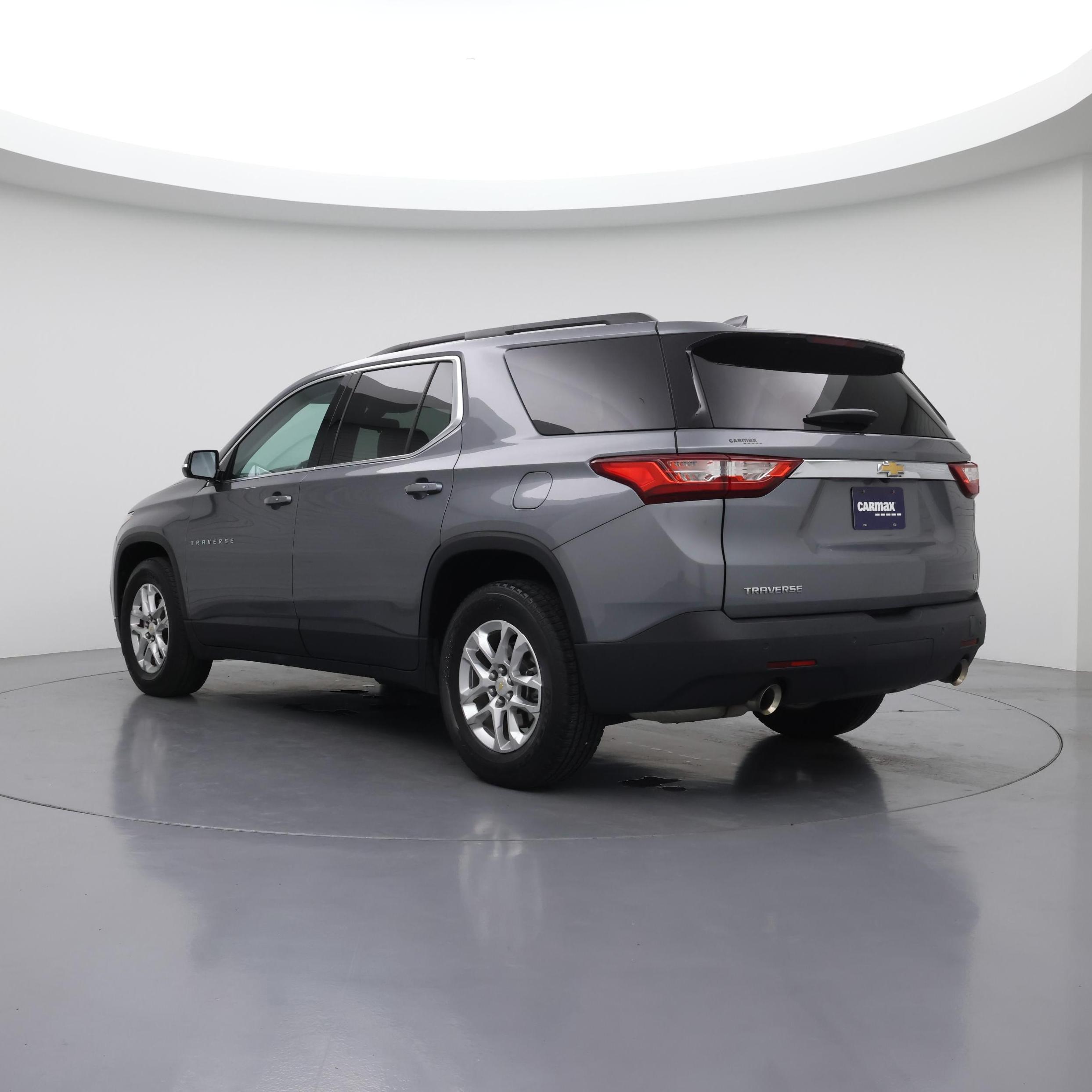 Thumbnail: 2019 Chevrolet Traverse - 2