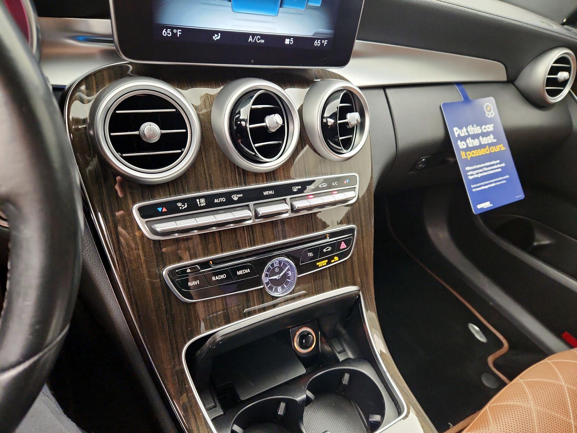 Thumbnail: 2016 Mercedes-Benz C-Class - 16