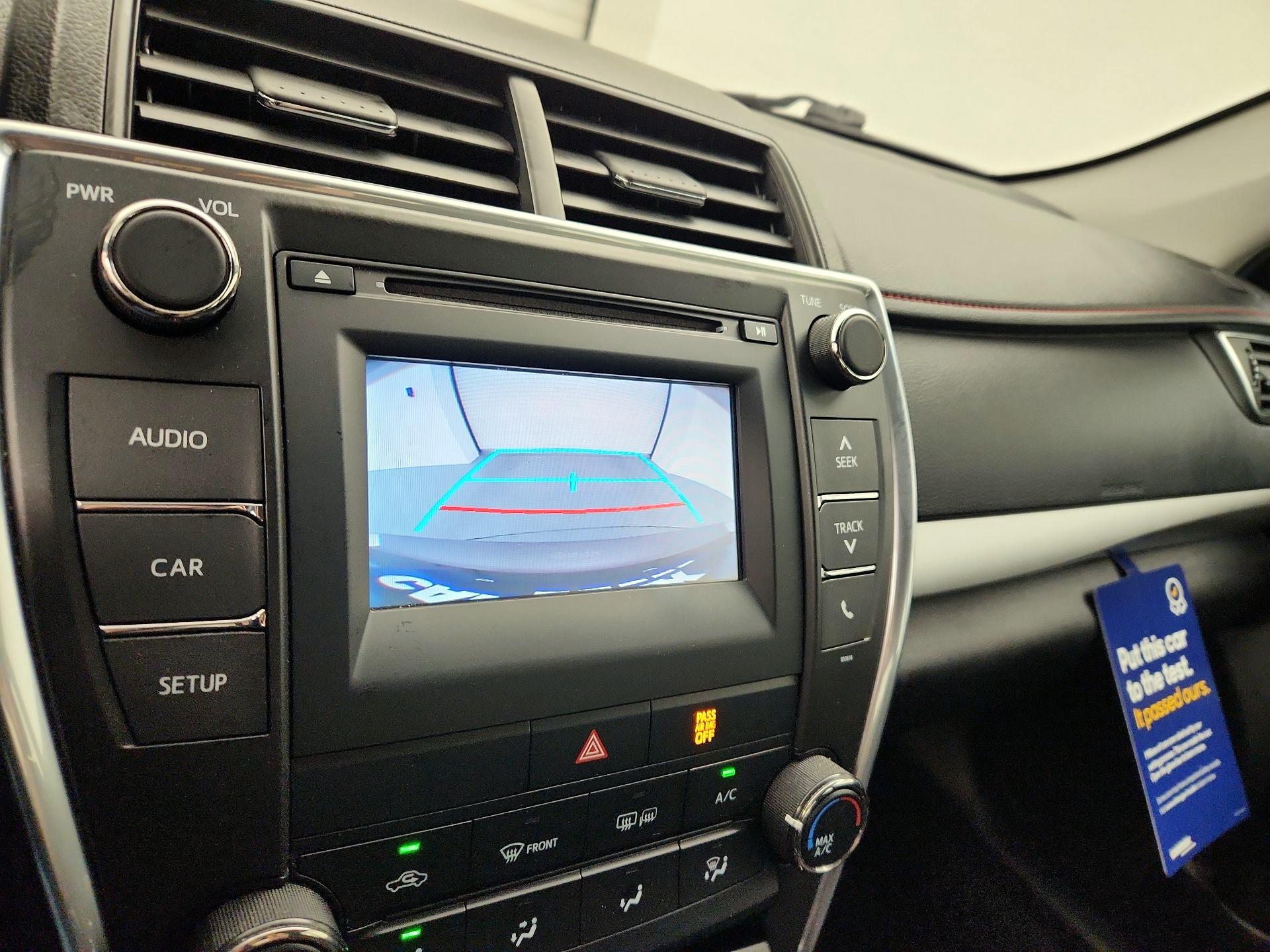 Thumbnail: 2016 Toyota Camry - 13