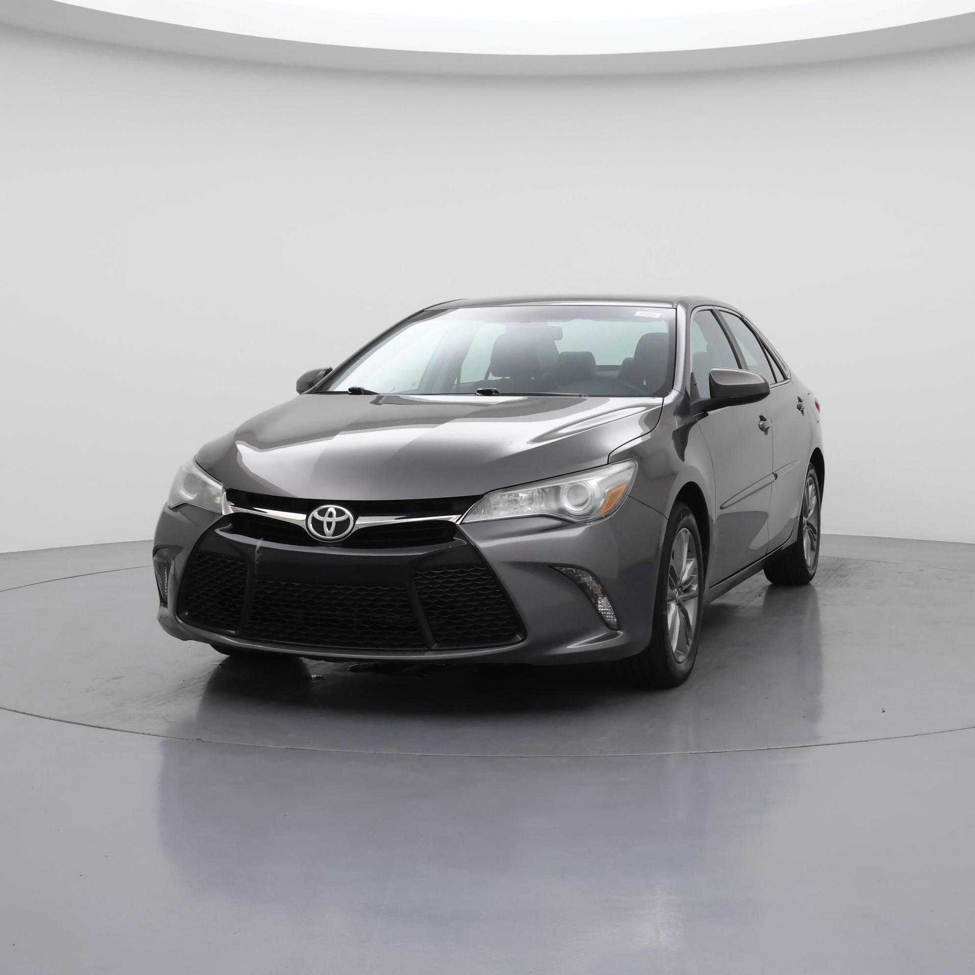 Thumbnail: 2016 Toyota Camry - 4